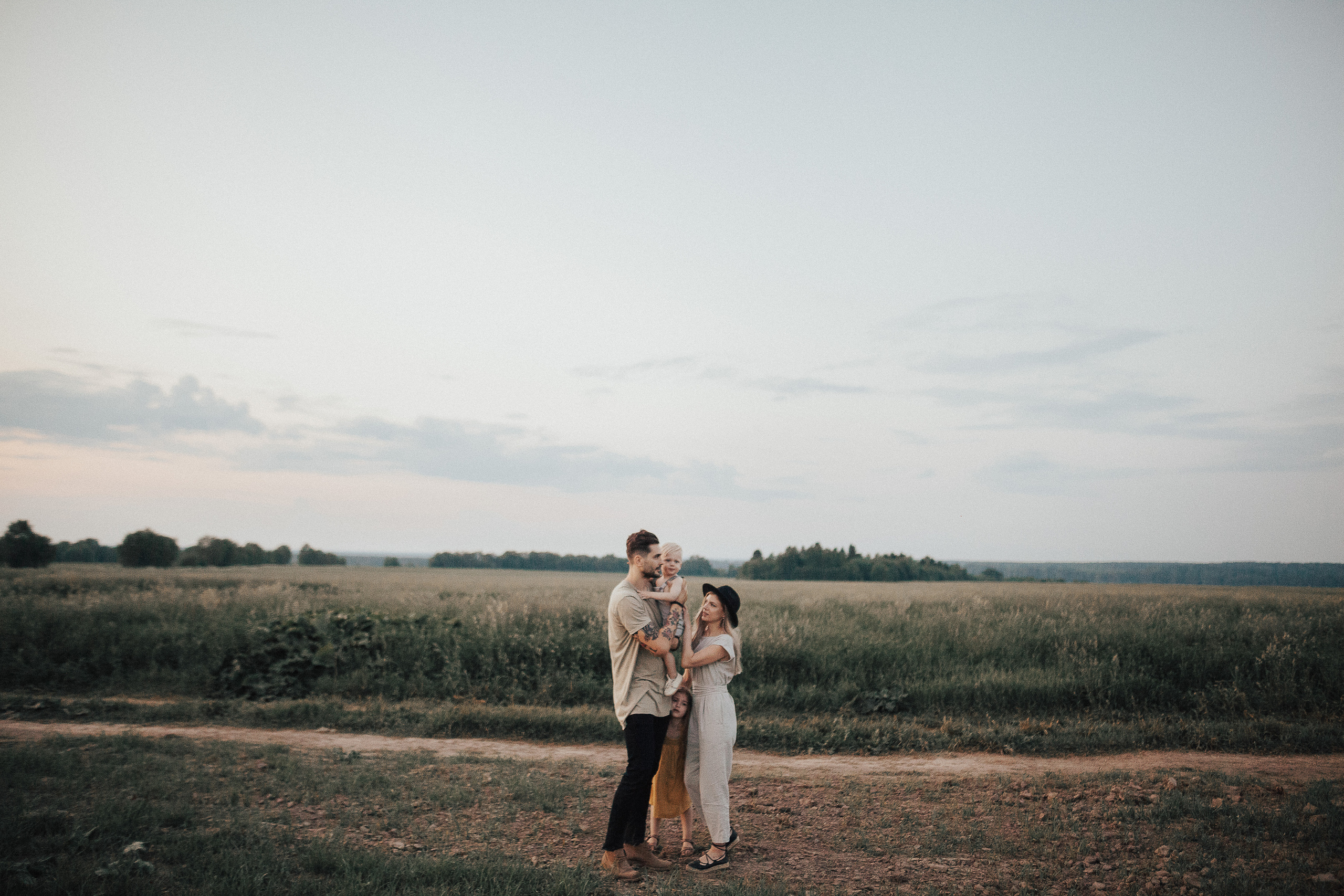 Виктория, Кирилл, Эмилия и Даниэль. Wedding photographers Tbilisi Georgia Alex and Polly