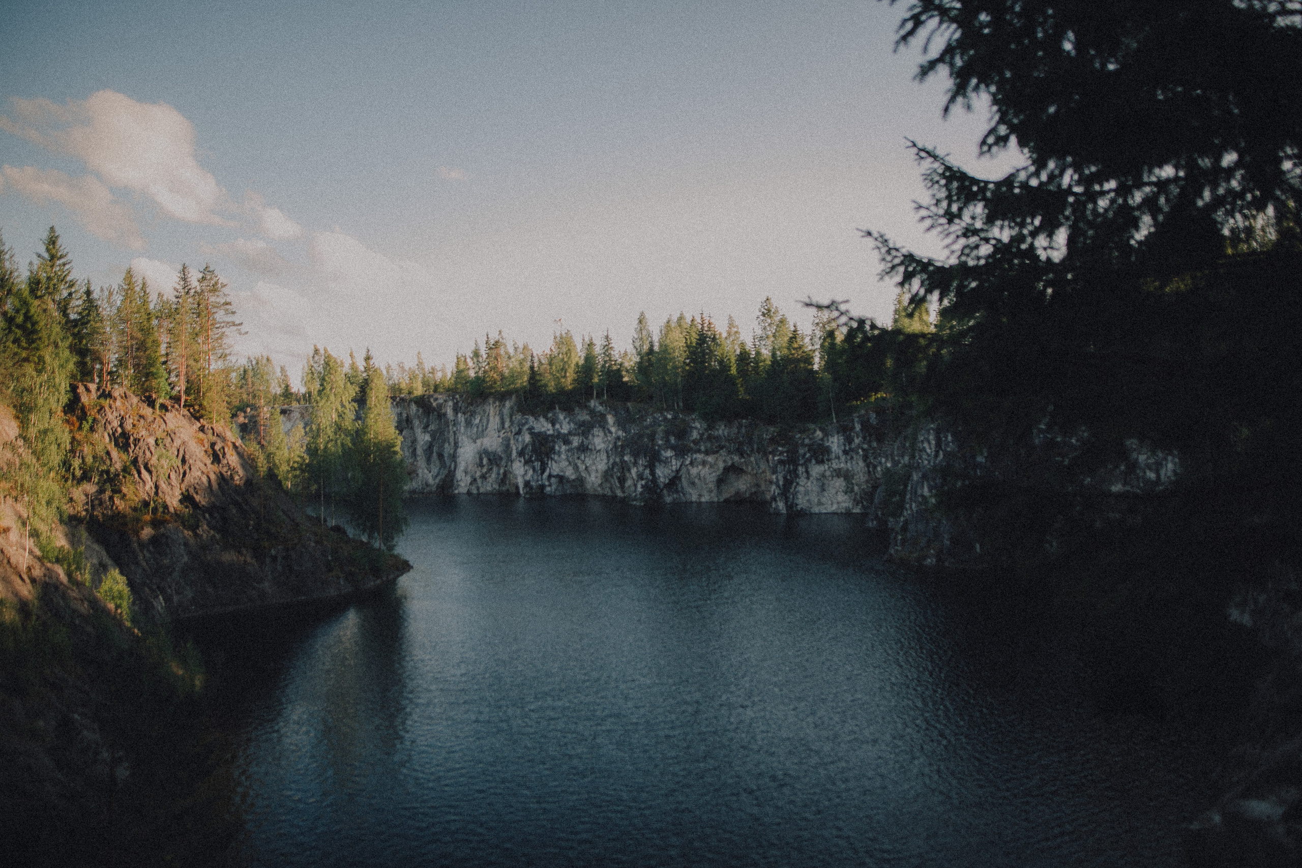 North love. Wedding photographers Tbilisi Georgia Alex and Polly