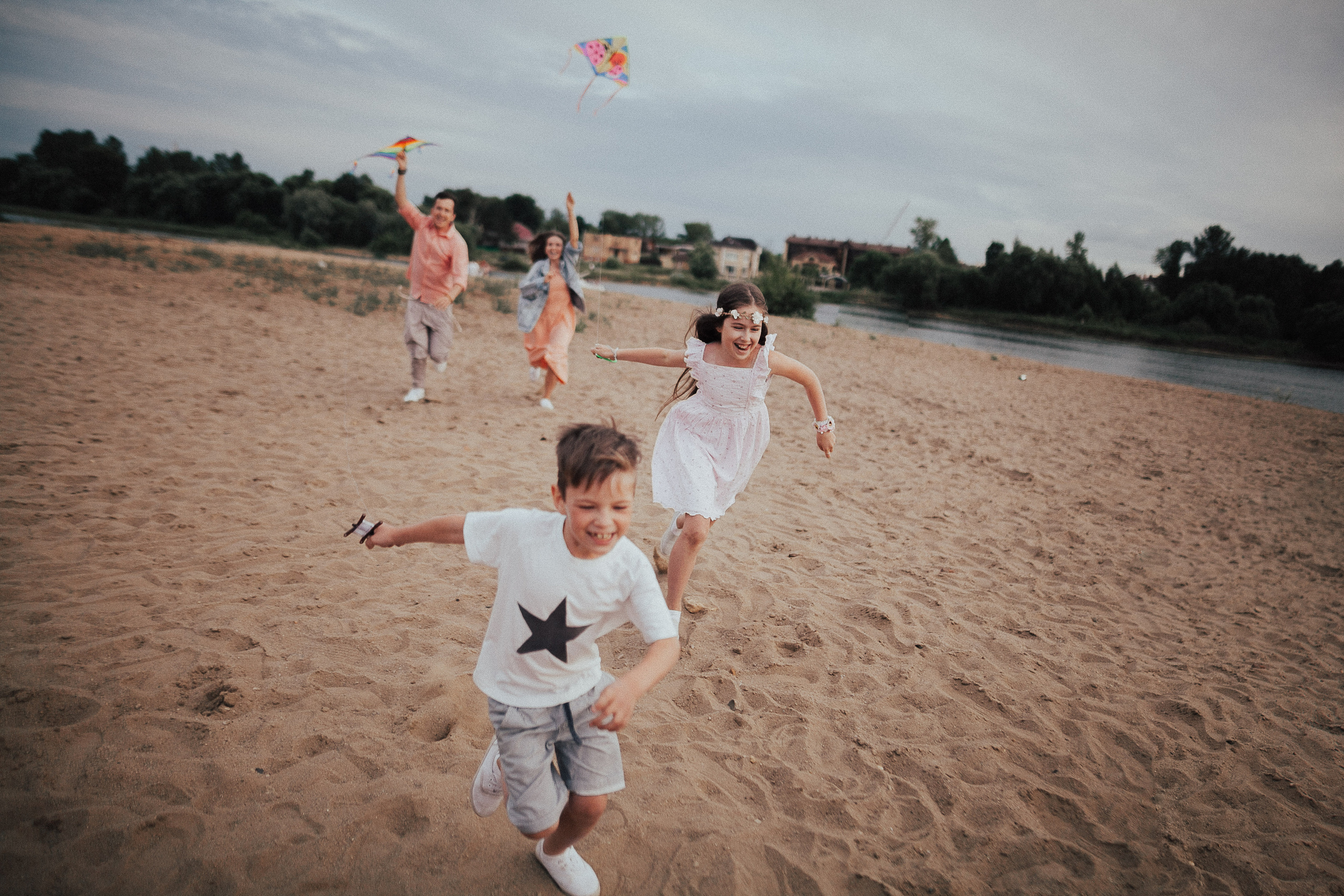 Настя, Илья, Поля и Лев. Wedding photographers Tbilisi Georgia Alex and Polly