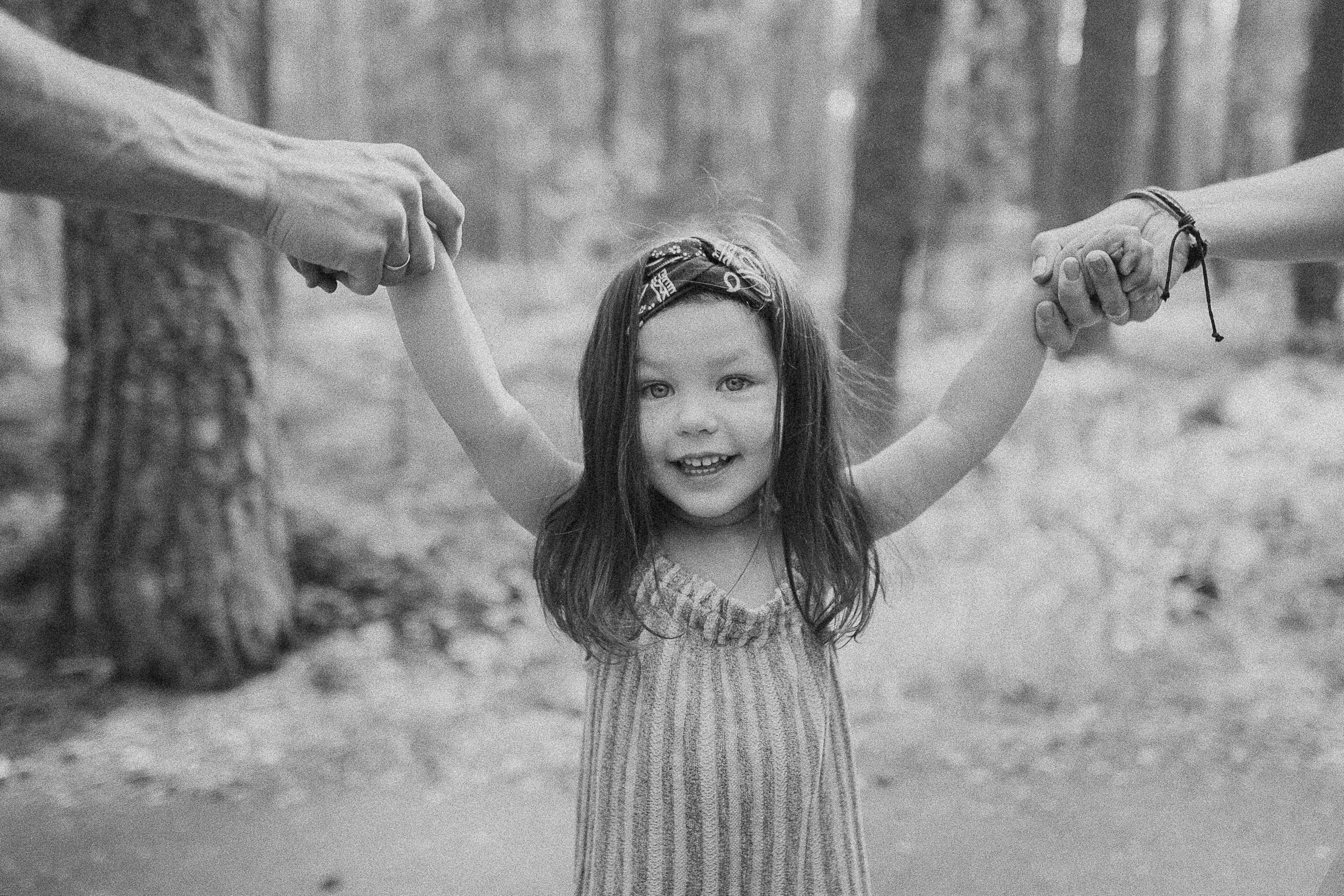 Племя Михайловых. Wedding photographers Tbilisi Georgia Alex and Polly