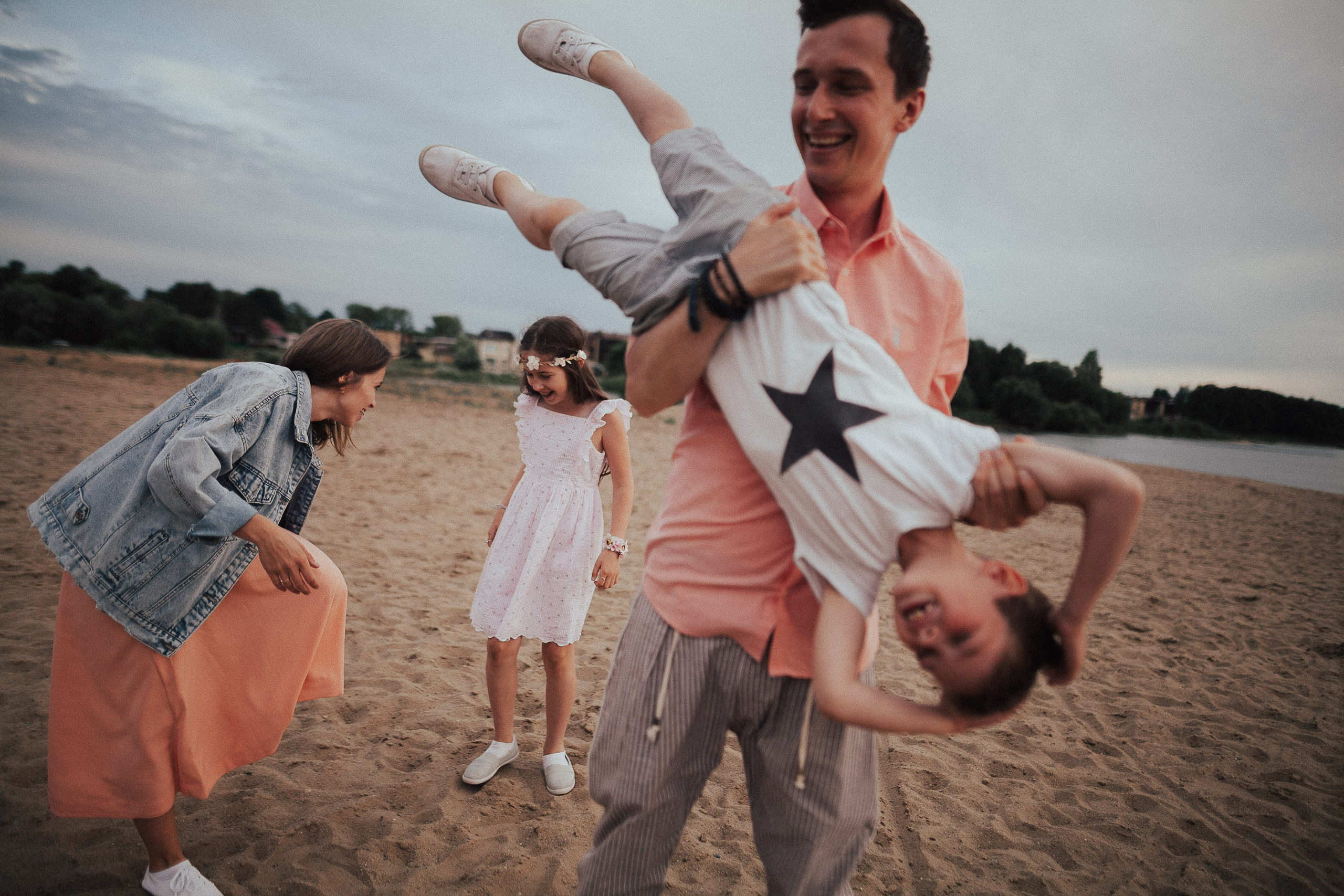 Настя, Илья, Поля и Лев. Wedding photographers Tbilisi Georgia Alex and Polly