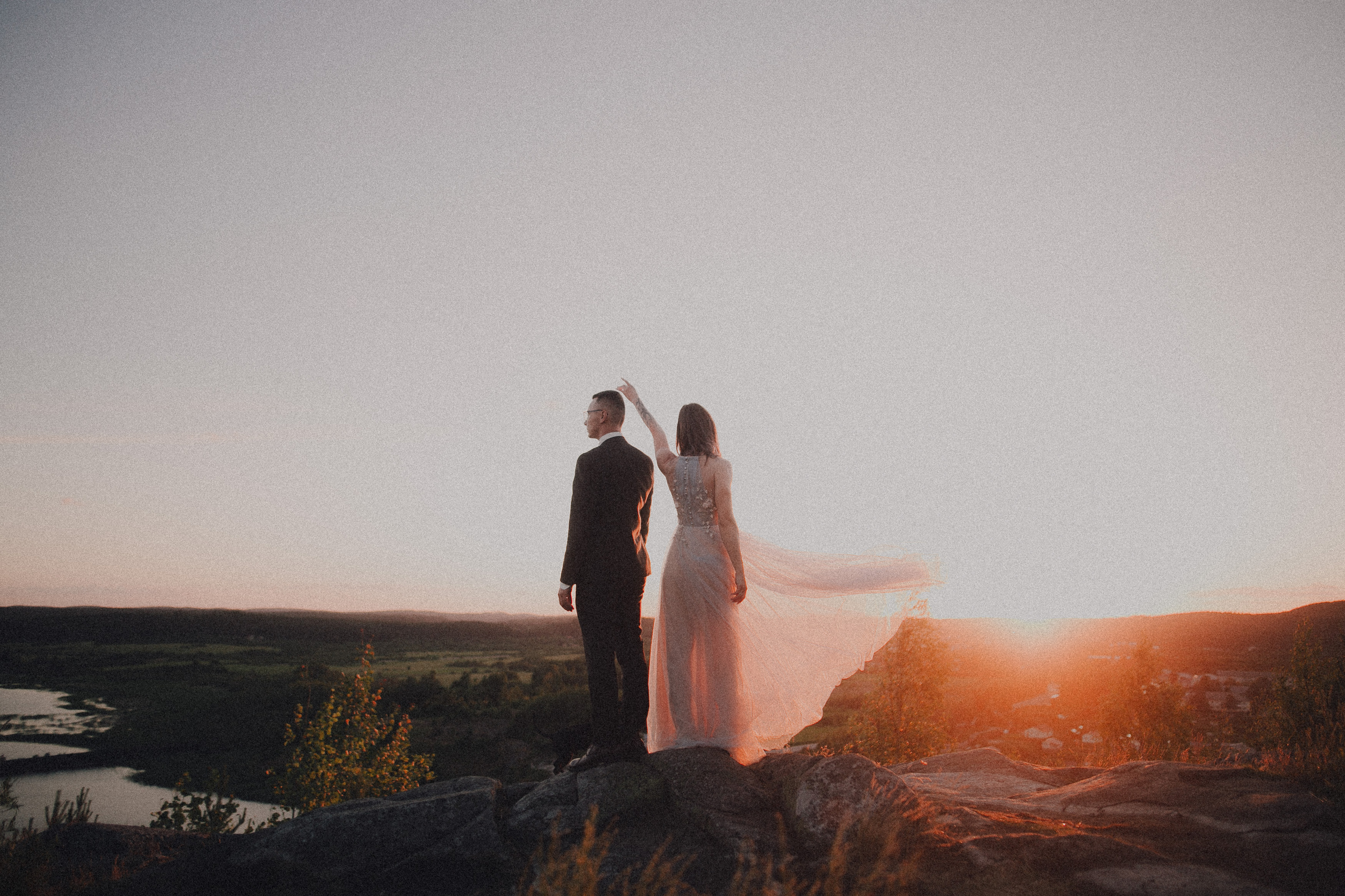 North love. Wedding photographers Tbilisi Georgia Alex and Polly