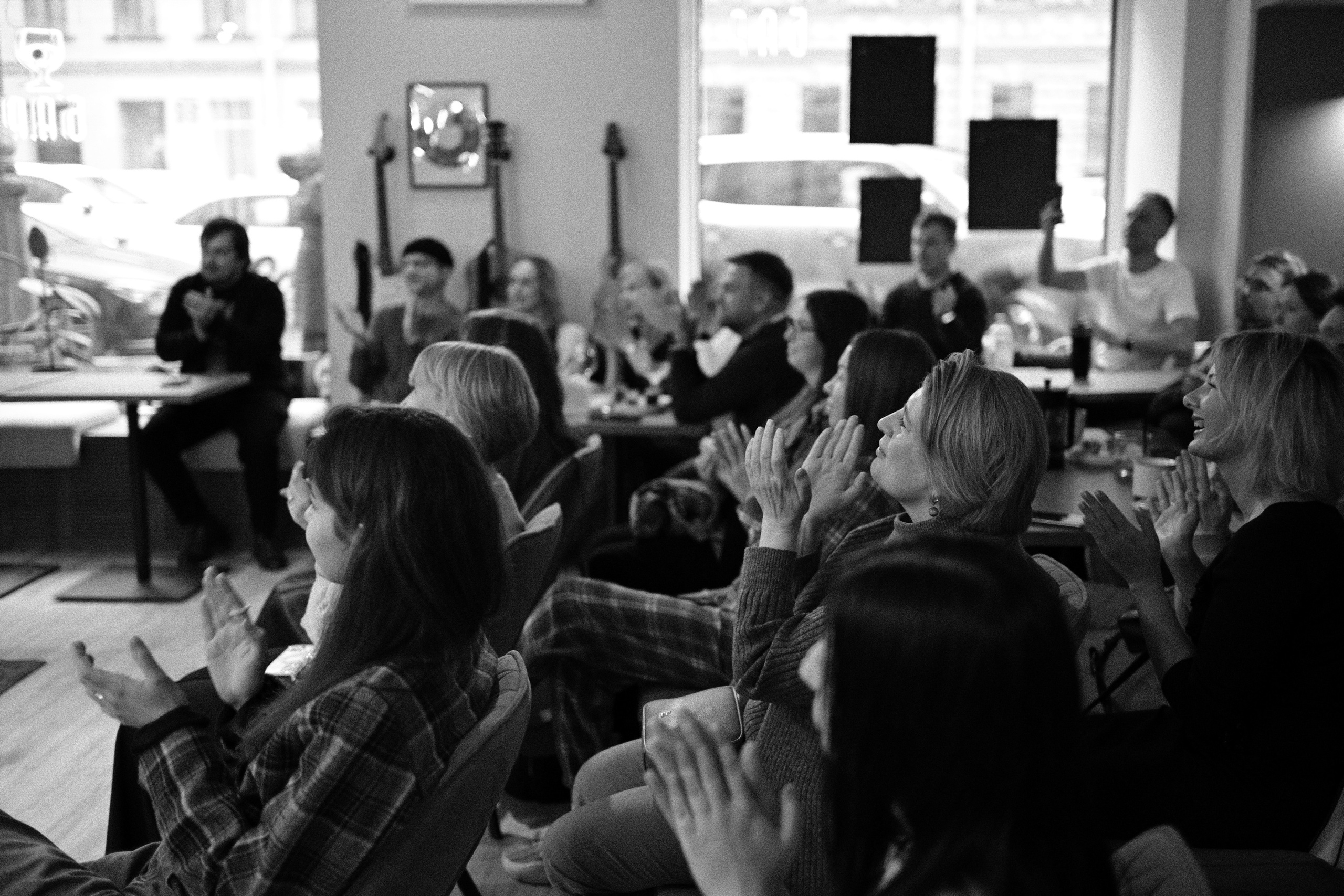 Спектакль «Гамлет-Ричард» в баре «ЦПР»