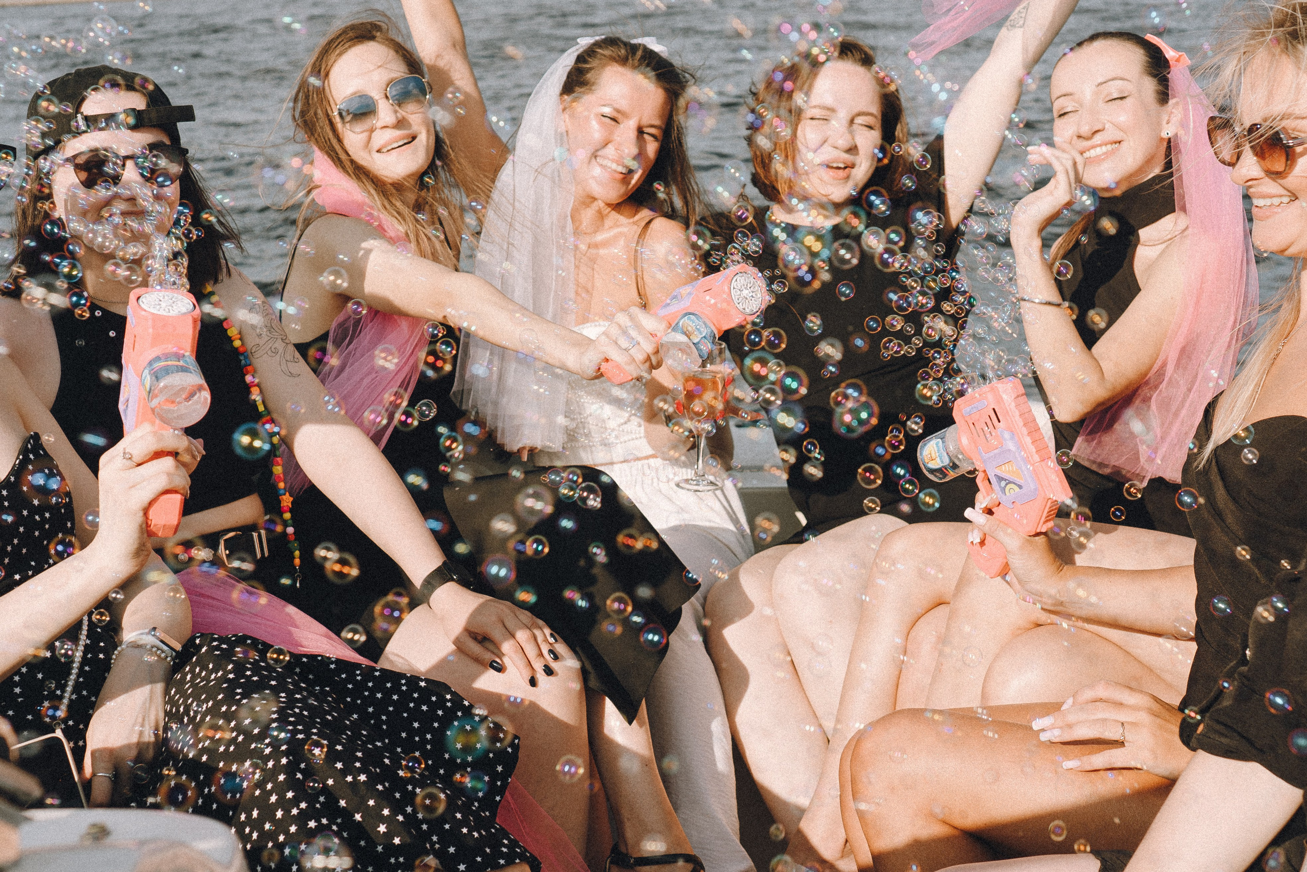 ДЕВИЧНИК НА КАТЕРЕ. Профессиональный фотограф, Санкт-Петербург — Виктория Богомолова