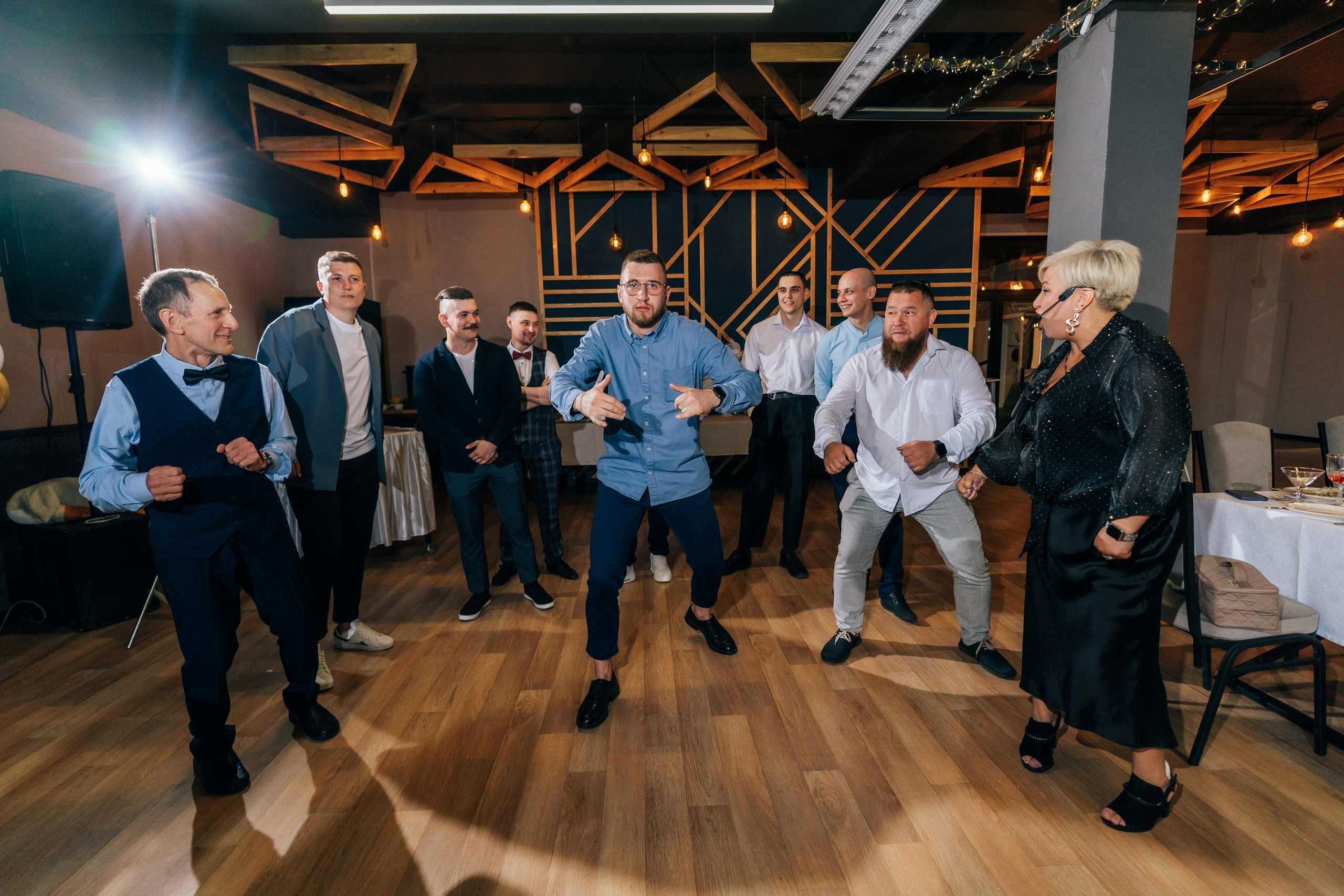 Красный кабриолет. Фотограф Ангарск Иркутск Ксения Король