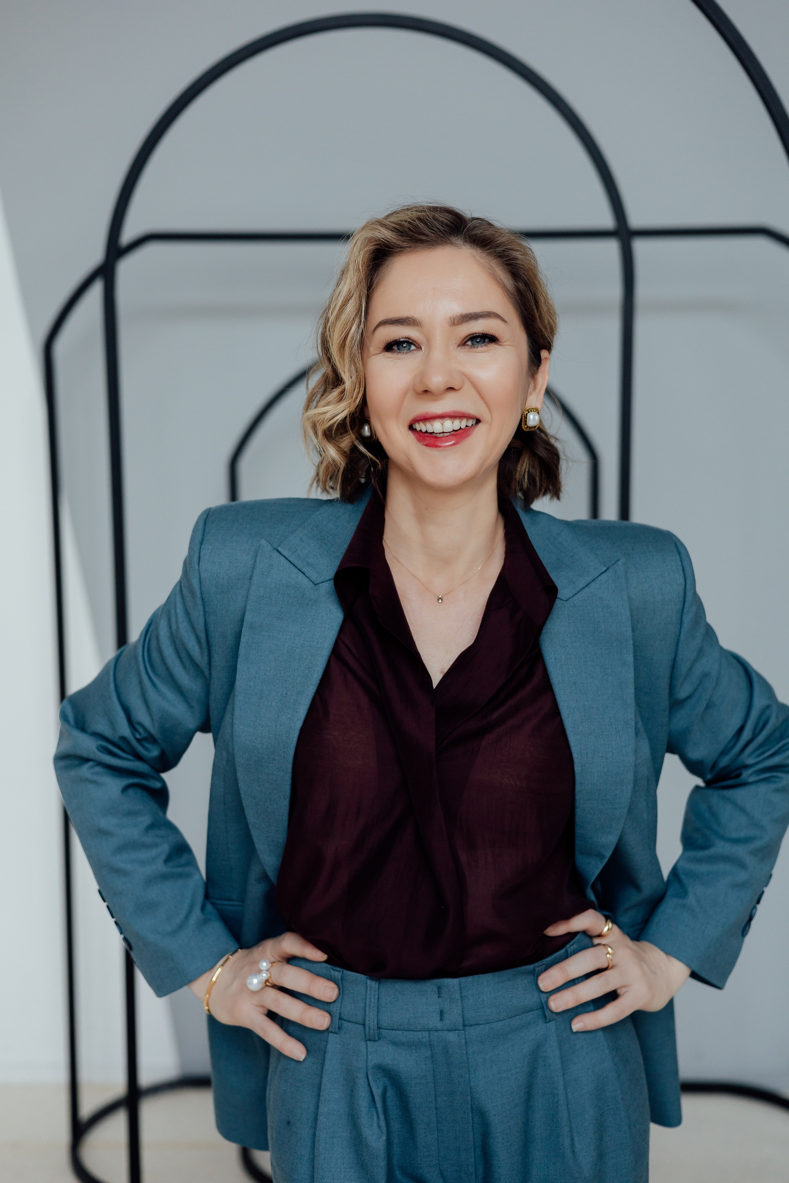 Юлия и Данила. «Пять граней силы». Семейная фотосессия мама и взрослый сын. Психолог, фотограф Мария Черницкая