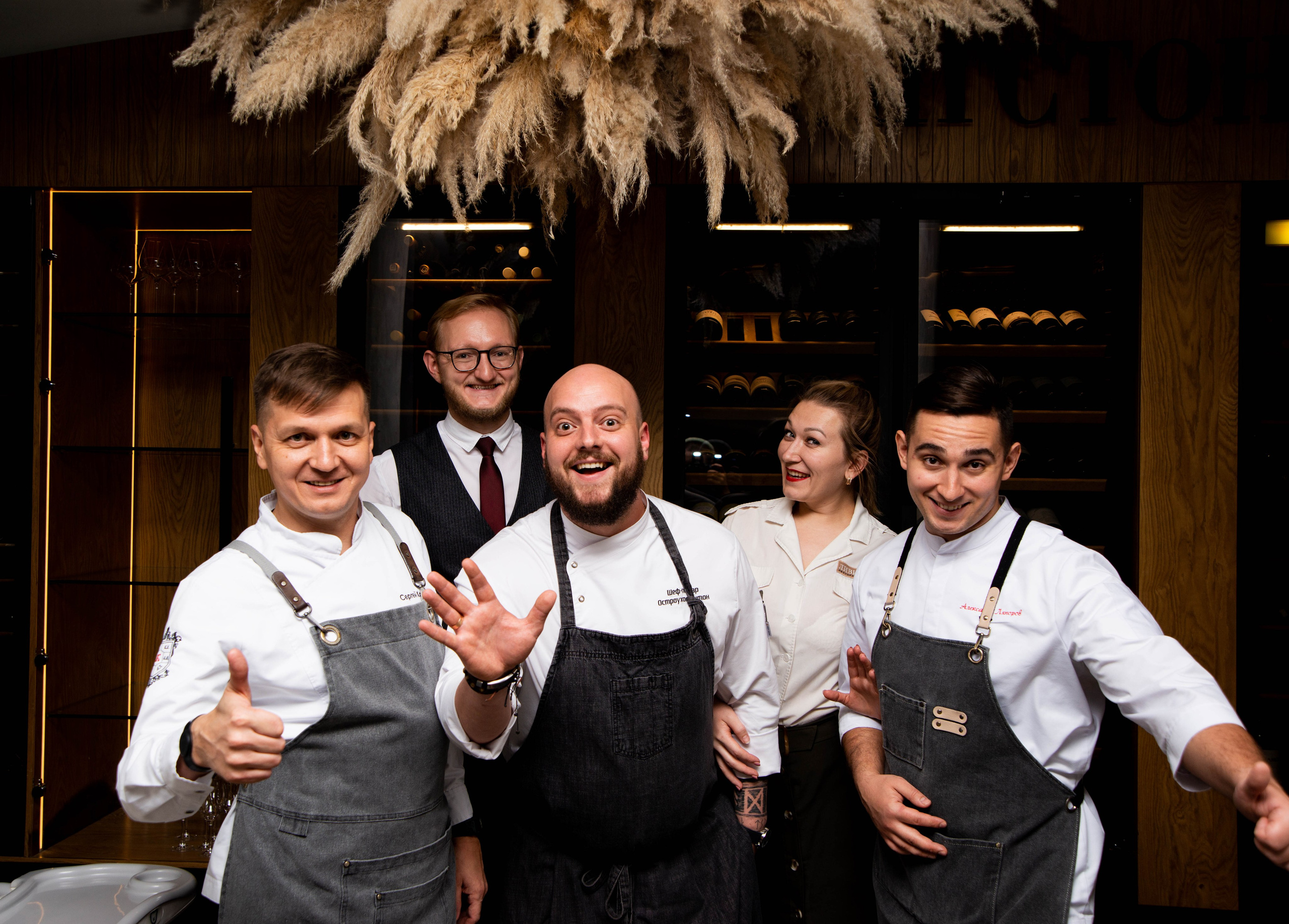 Контент и визуал для ресторана Ливингстон. Ксения Glossa. Портретный и репортажный фотограф в Самаре