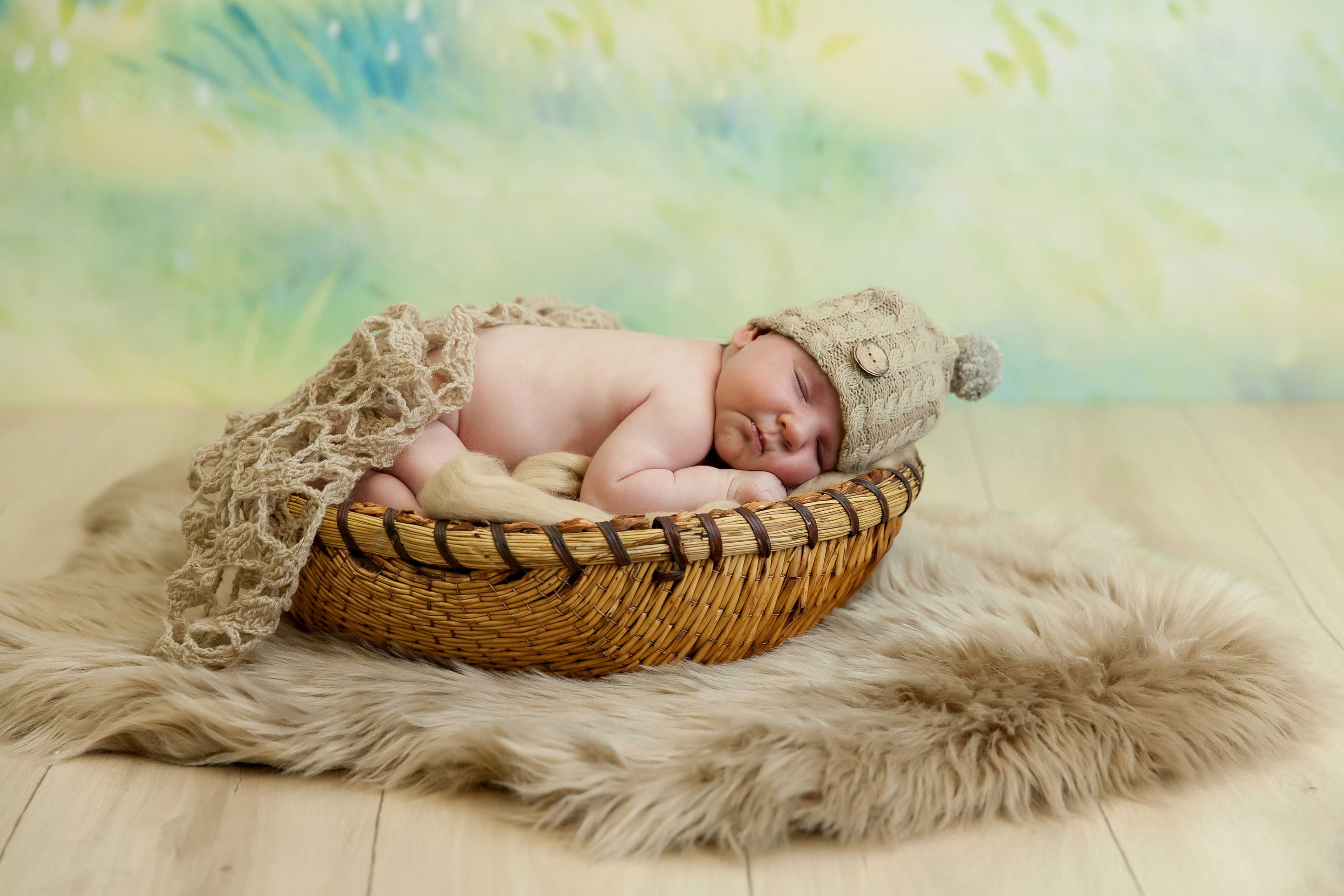 Новорожденные и младенцы. Фотостудия Алматы. Фотосъемка Алматы. Фотосессия Алматы. Фотокурсы. Обучение фотографии. Аренда студии