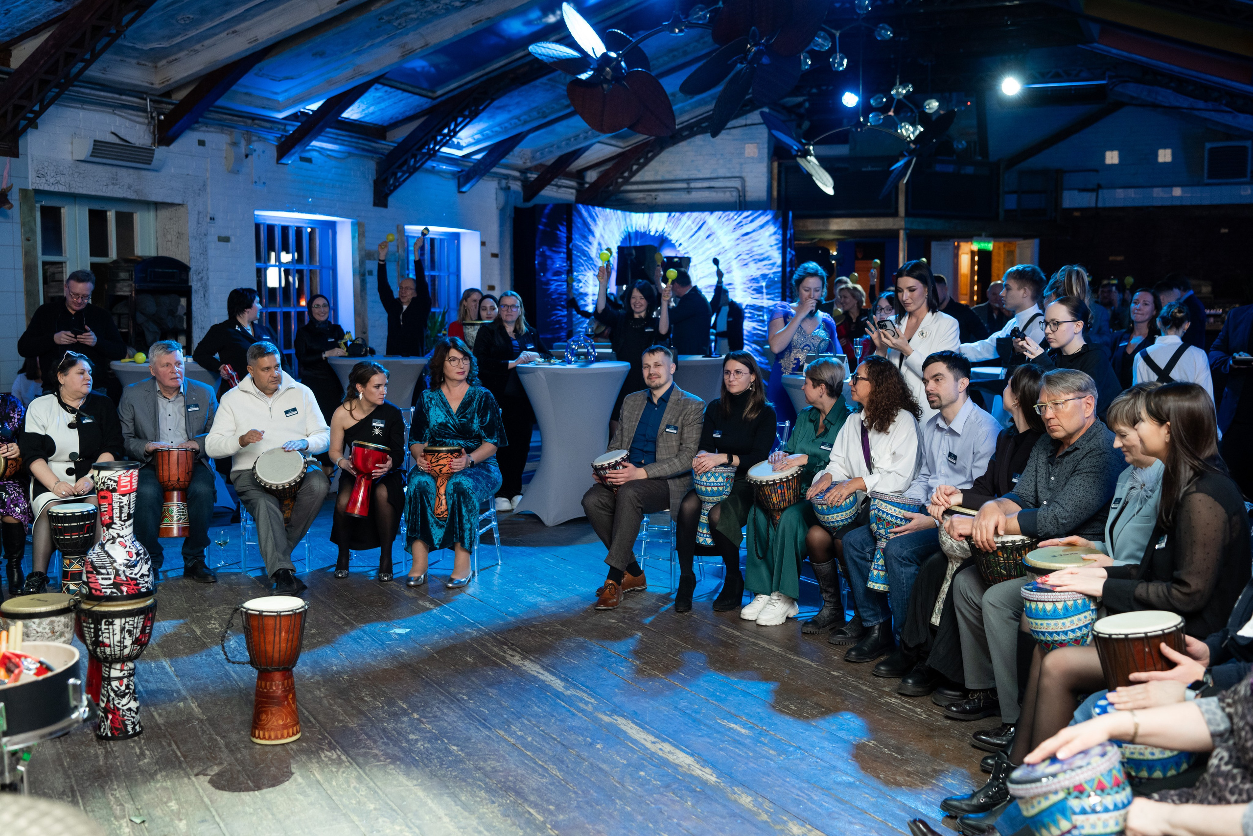 Аввита 25 лет День рождения компании 100+ человек. Репортажный фотограф Сергей Дроздов