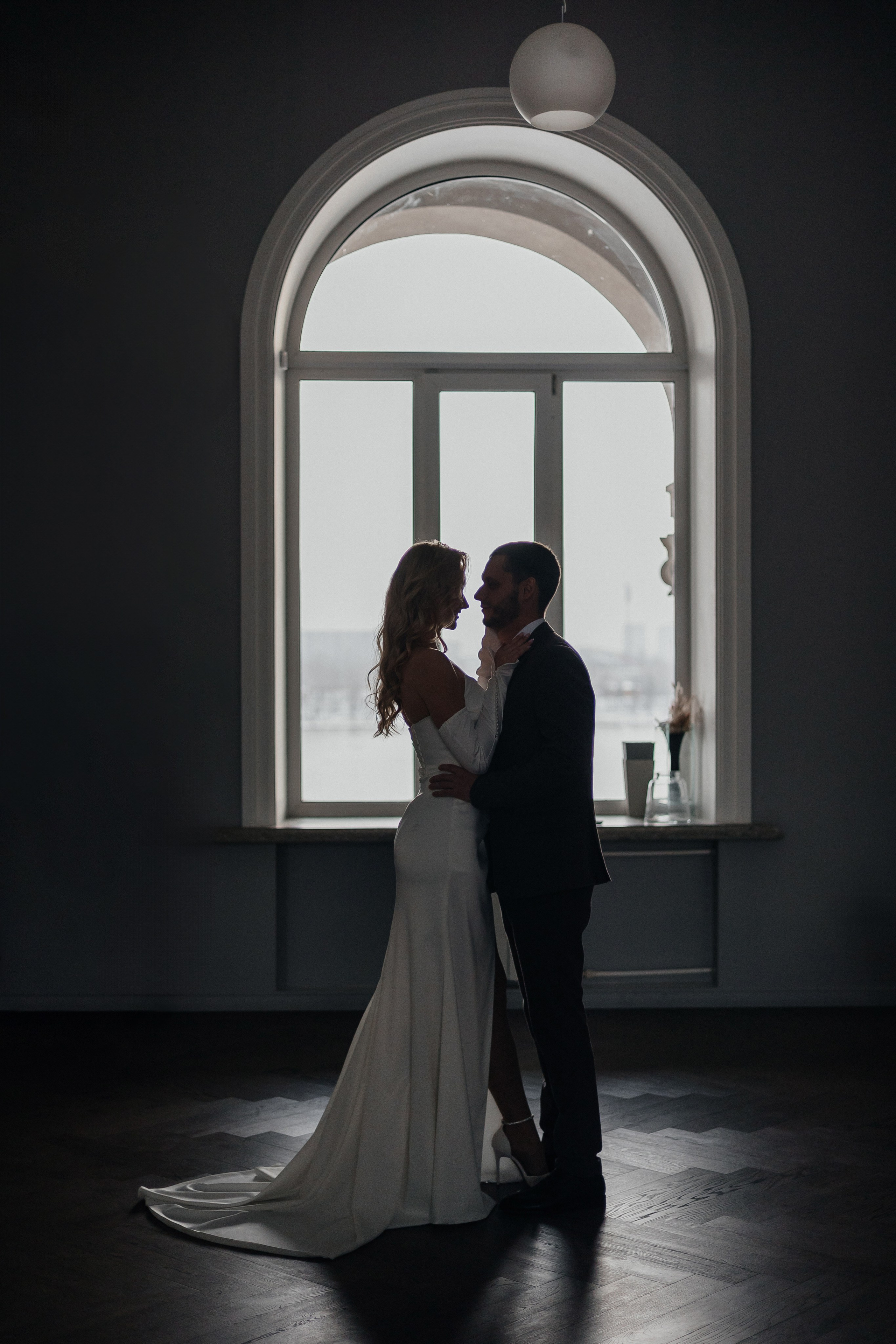 Максим и Анастасия (прогулка). Фотограф свадебный семейный в Красноярске Шукшина Наталья