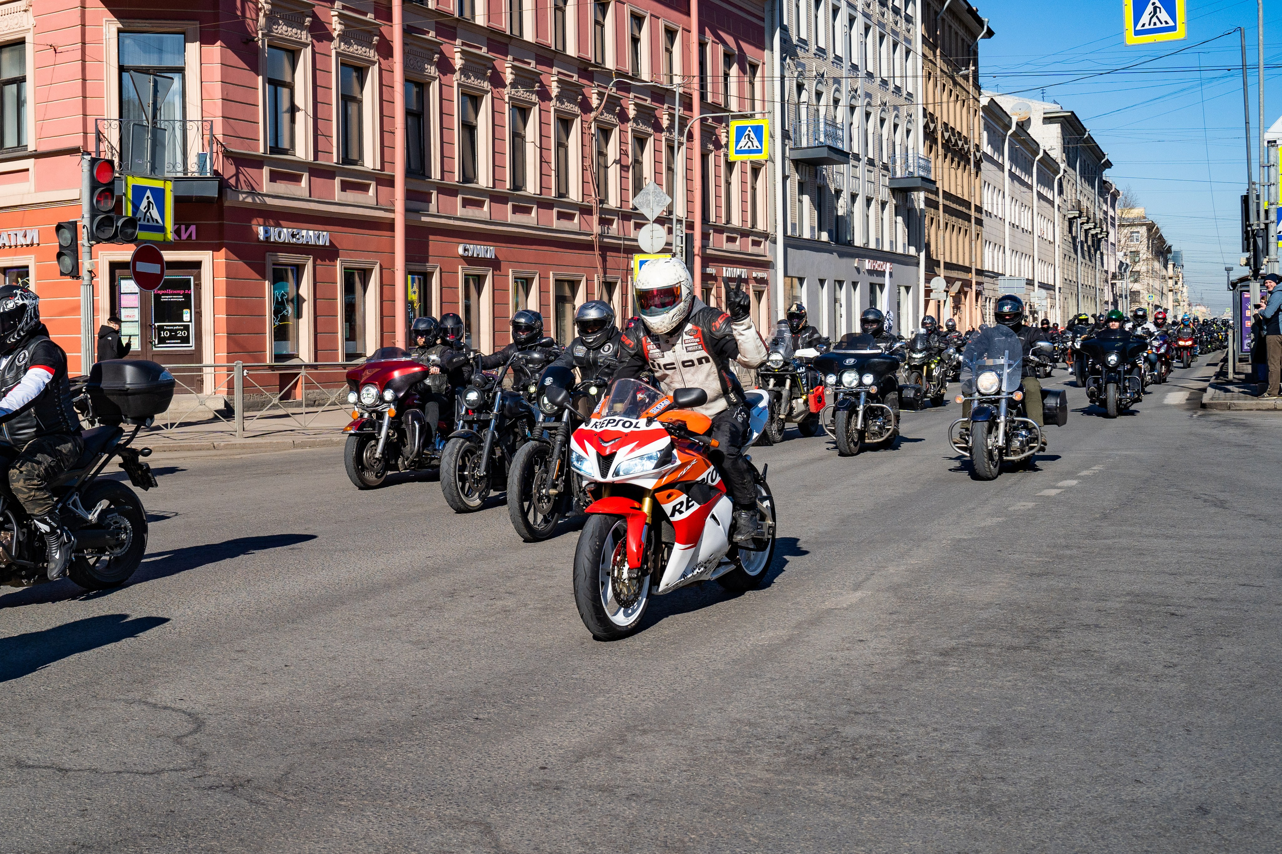 Весенний прохват мотоклуба Normans Riders MC. Концертный и репортажный фотограф в Санкт-Петербурге Слава Пахомов