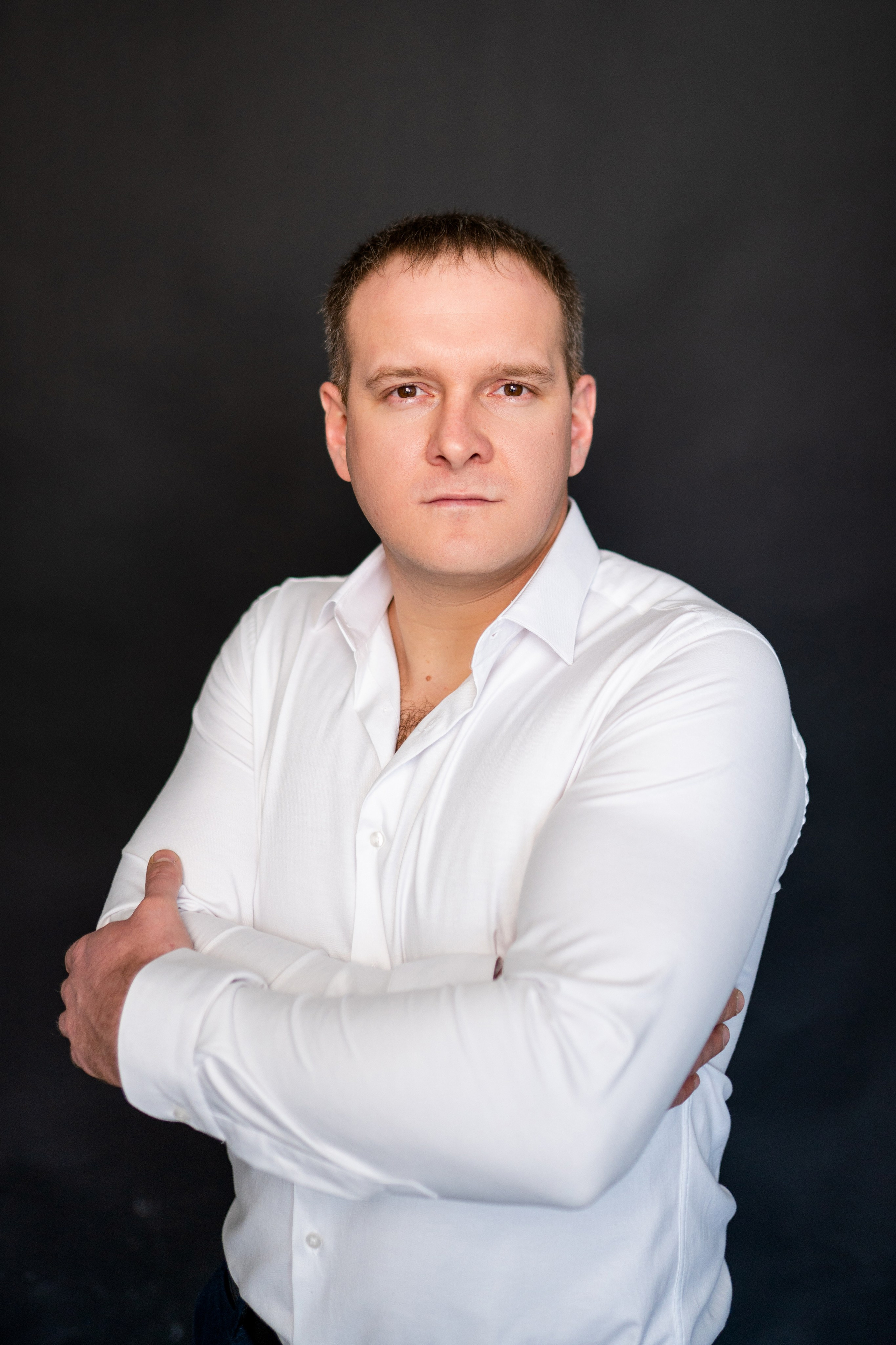 Евгений. Мужская фотосессия в фотостудии. Фотограф в Самаре Иван Булатов