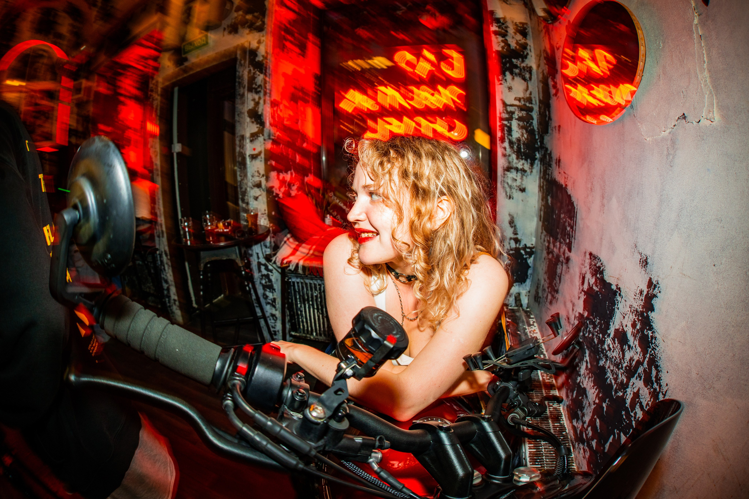 Панк-вечеринка в Баре разбитых сердец. Концертный и репортажный фотограф в Санкт-Петербурге Слава Пахомов