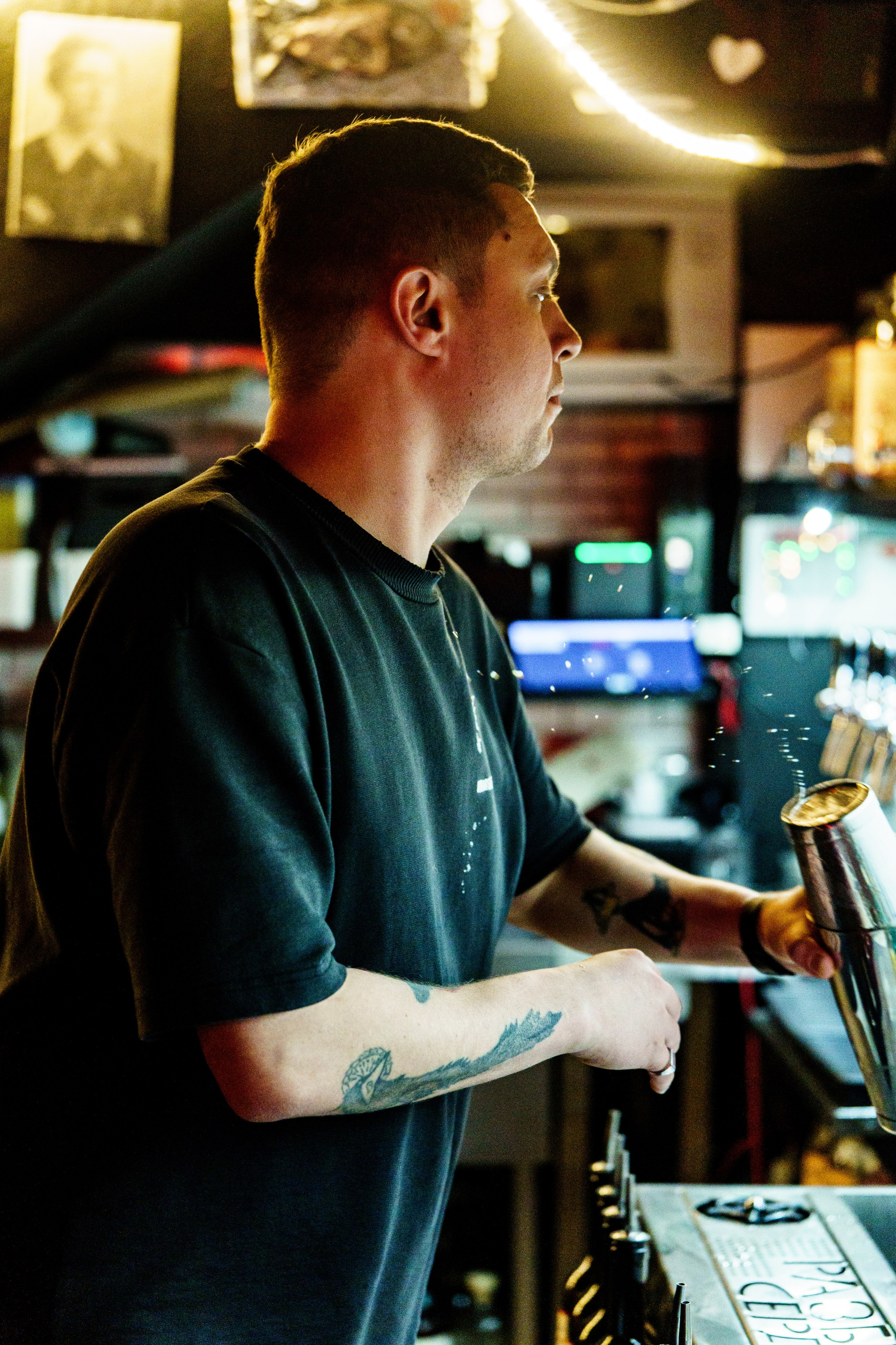 День святого Валентина в Баре разбитых сердец. Концертный и репортажный фотограф в Санкт-Петербурге Слава Пахомов