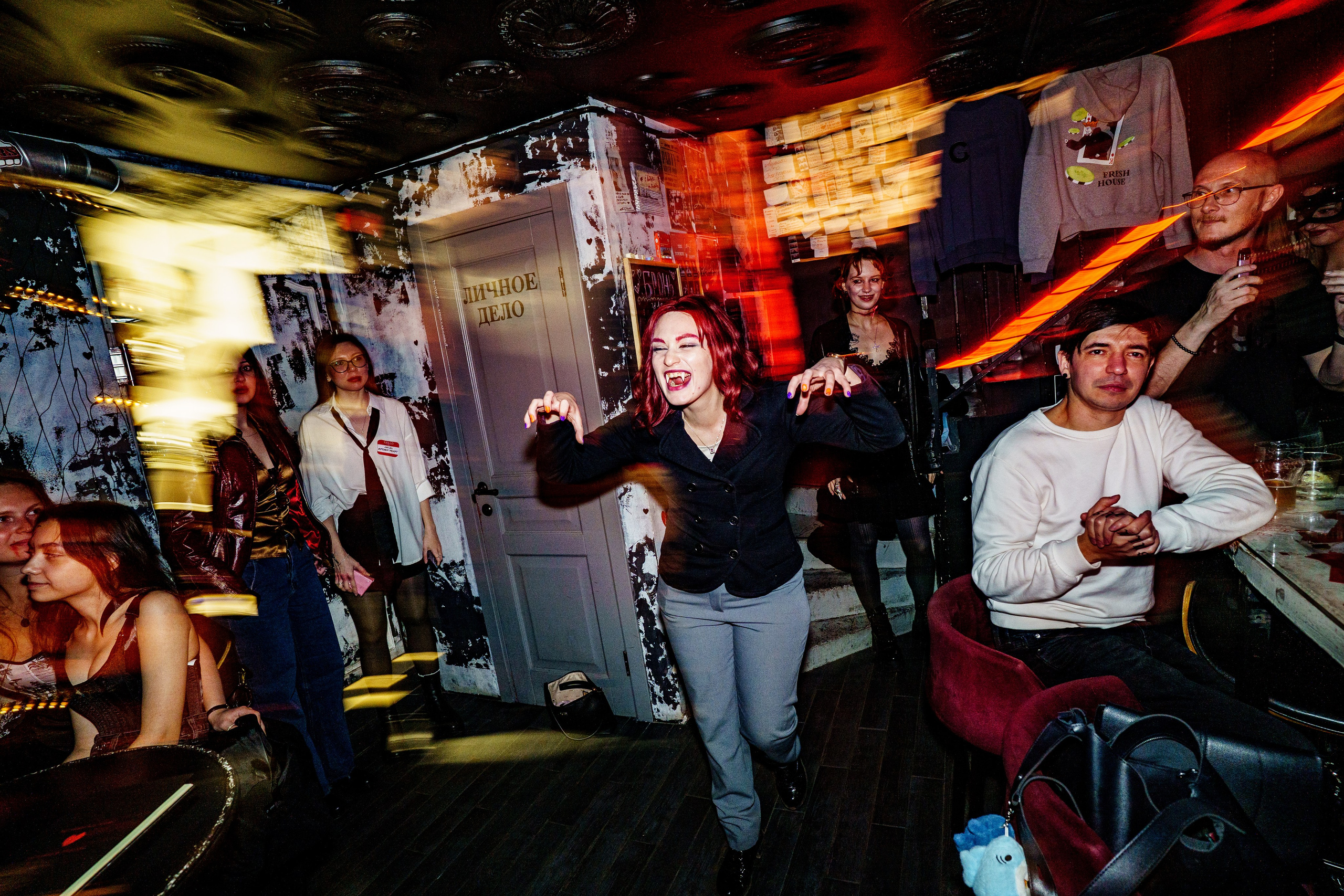 Halloween party. Бар разбитых сердец. Концертный и репортажный фотограф в Санкт-Петербурге Слава Пахомов
