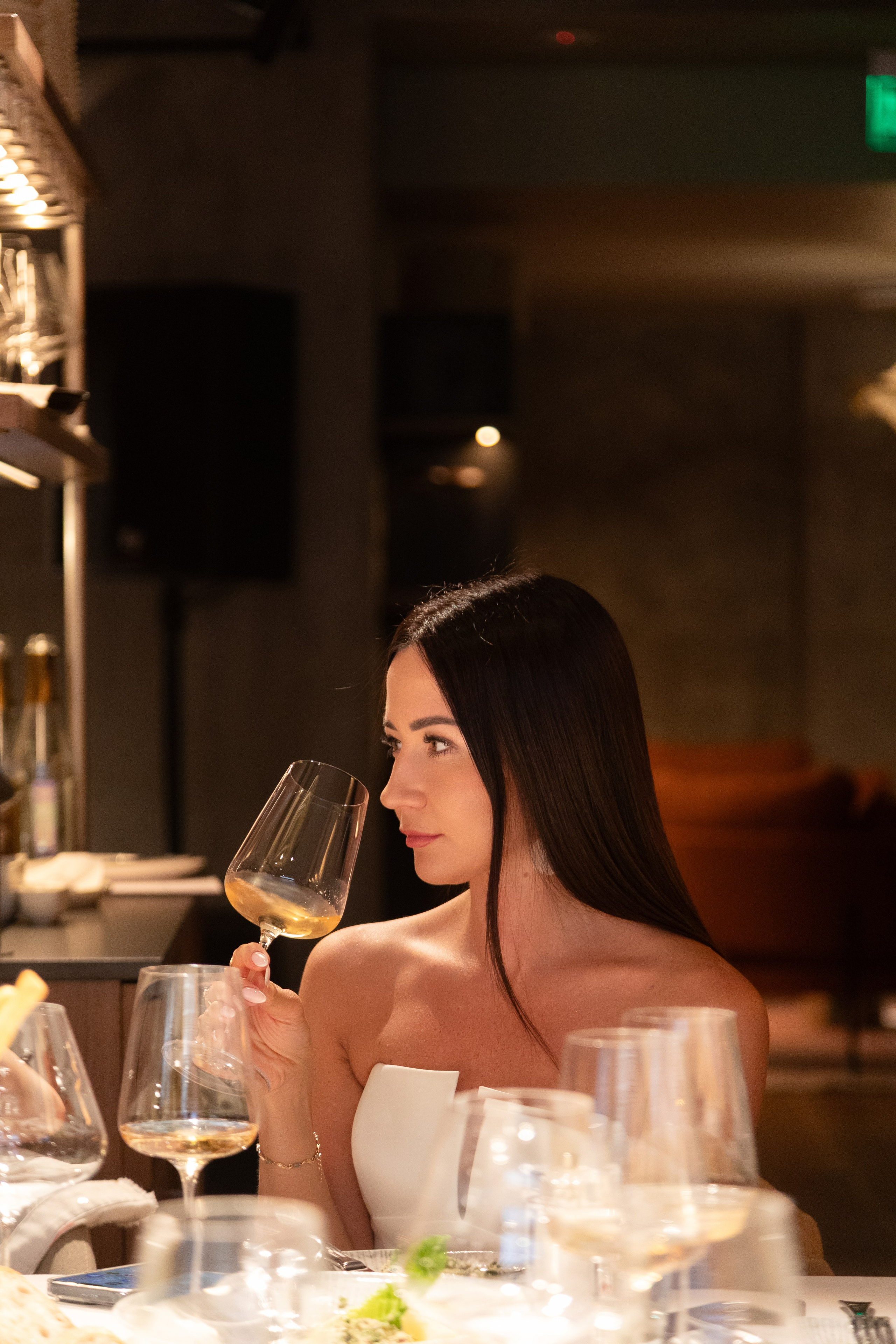 KIRA restaurant. Главная