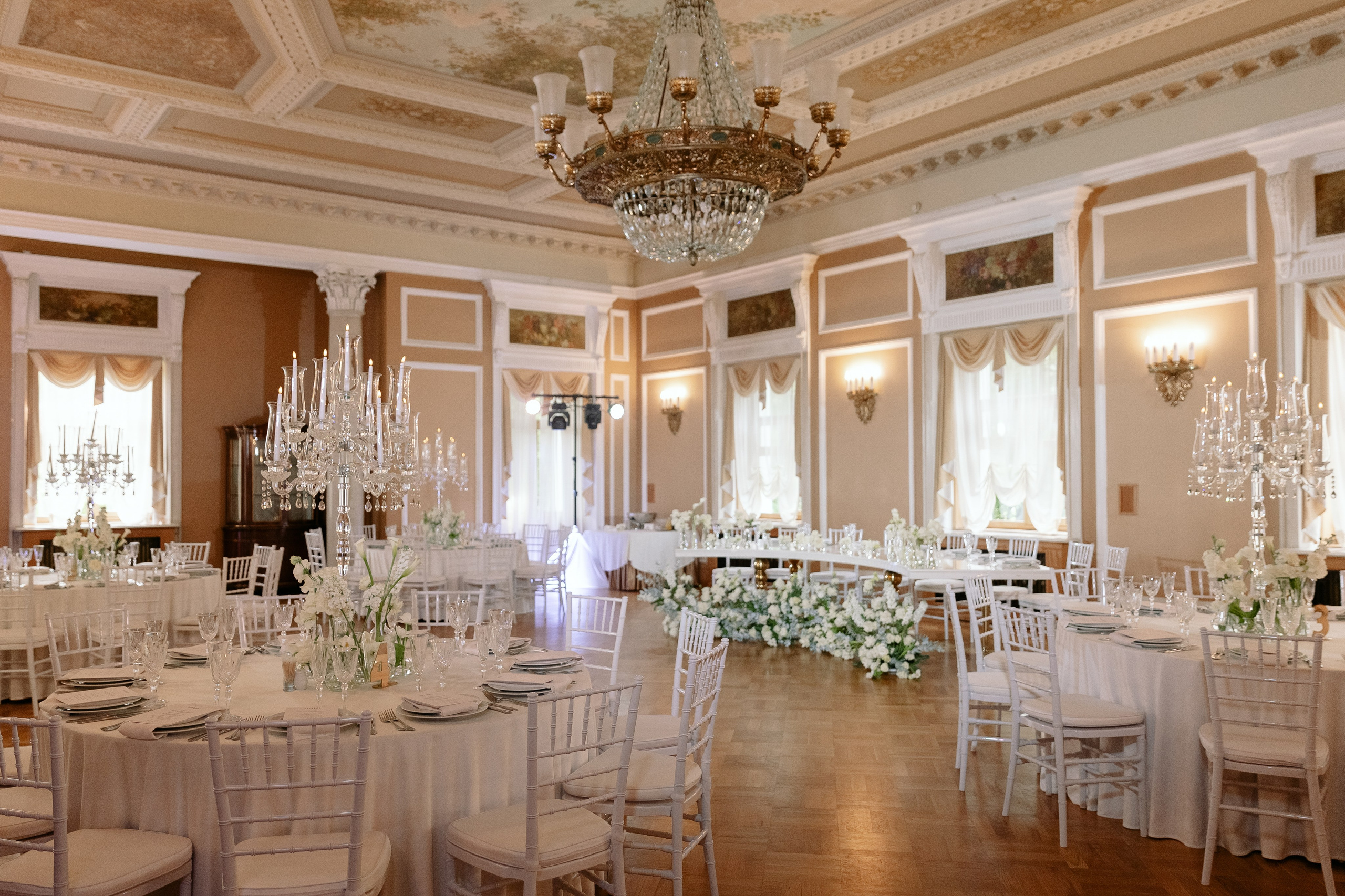 Анастасия и Богдан: усадьба Морозовка. Свадебный фотограф Москва