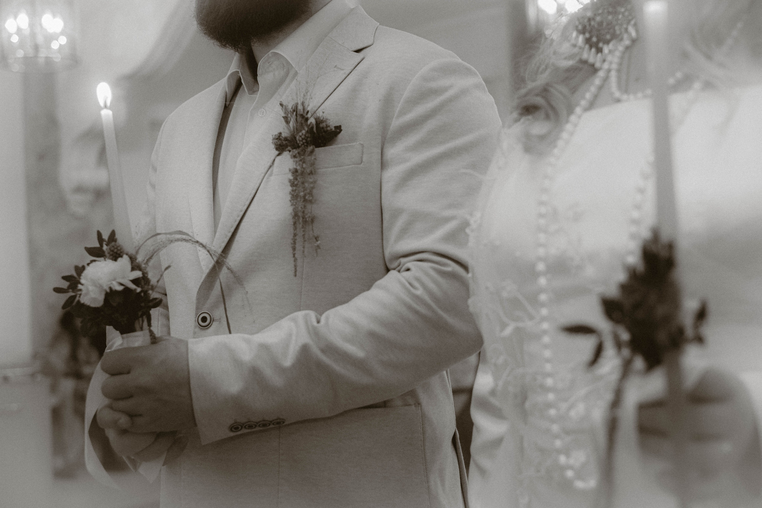 фотограф на венчание во Владимире в красивом храме 