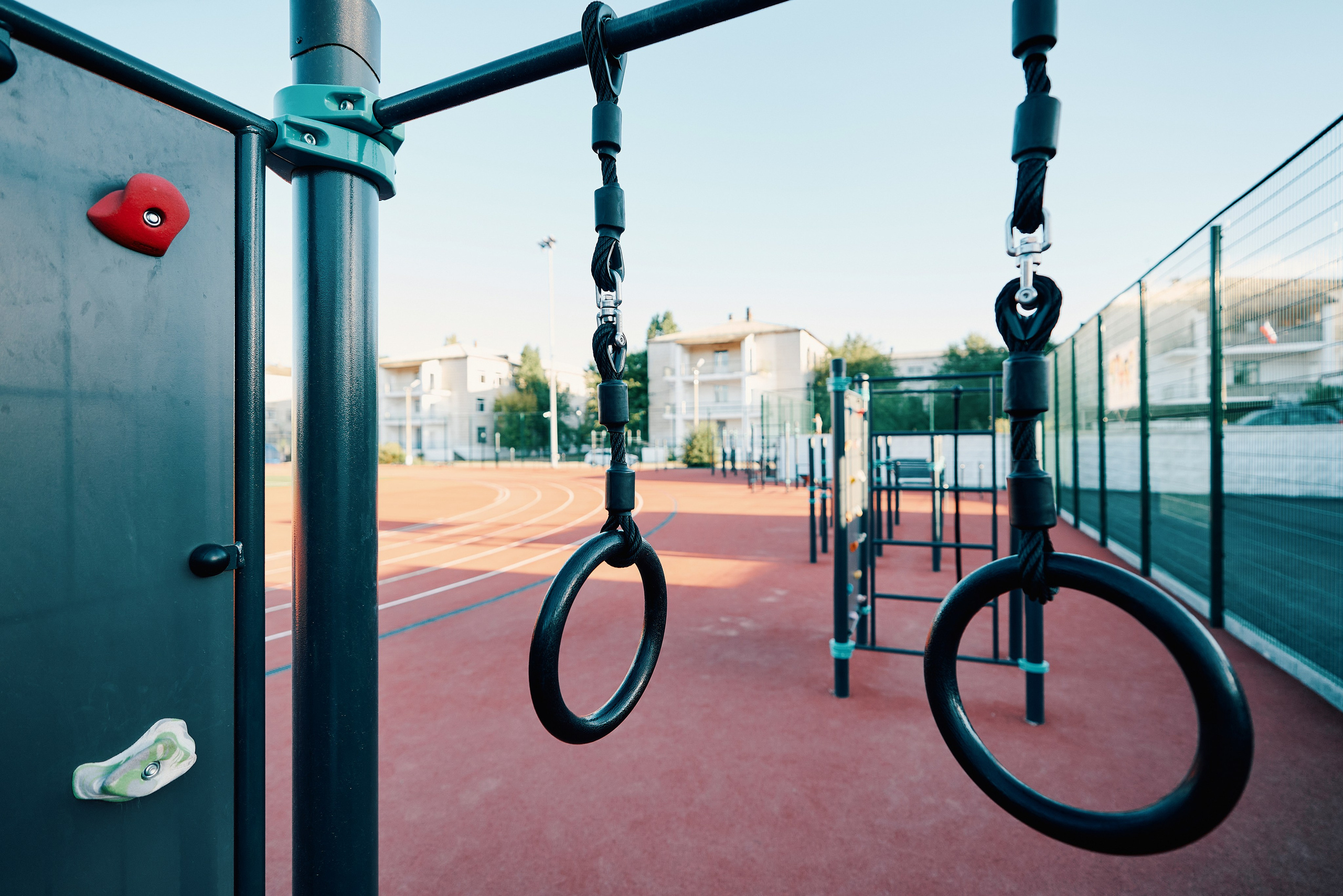 Спортивная площадка KENGURU PRO. Фотограф Никита Барановский