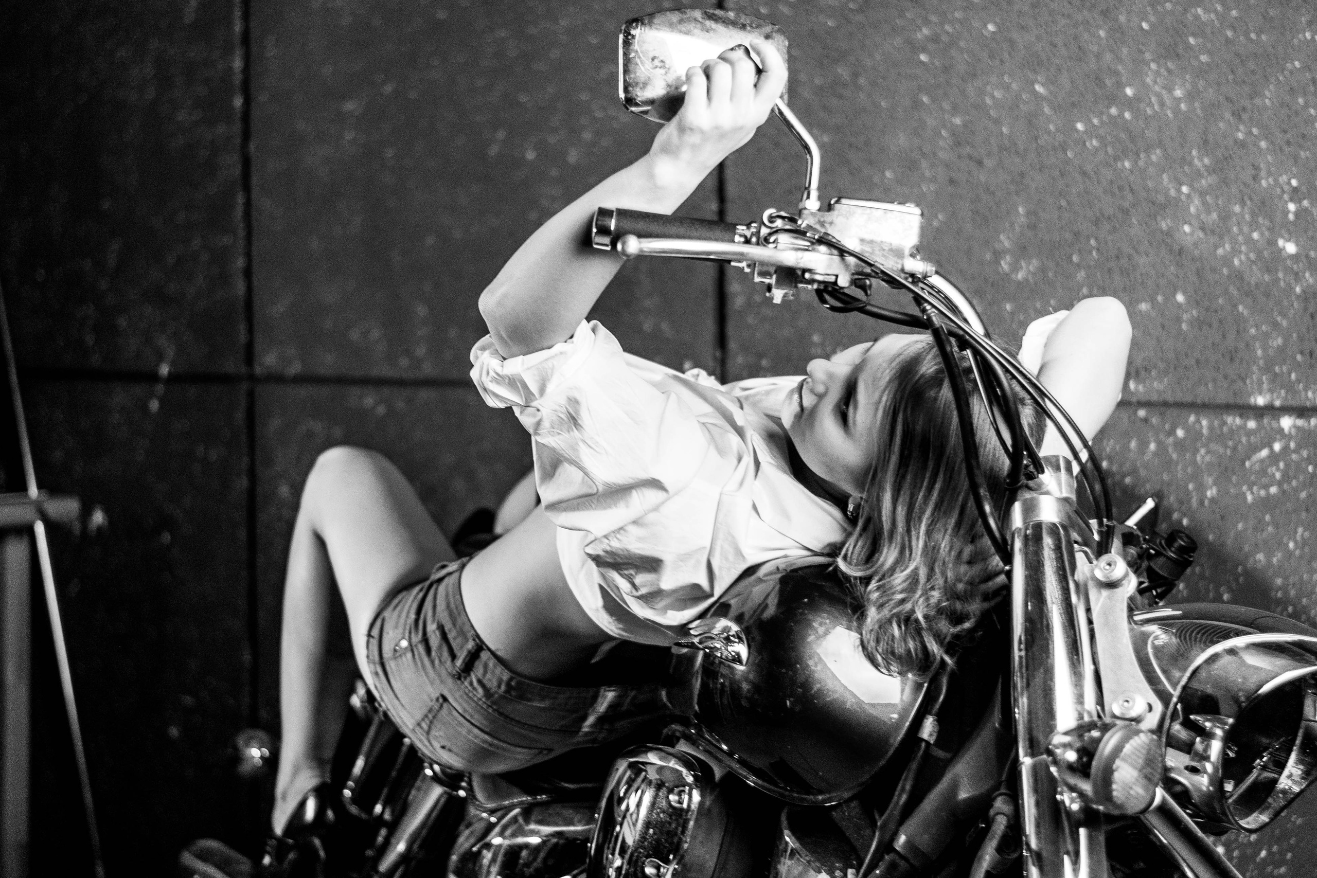 Мотоцикл. Екатерина Бикбаева фотограф, видеограф, медиа-продюсер