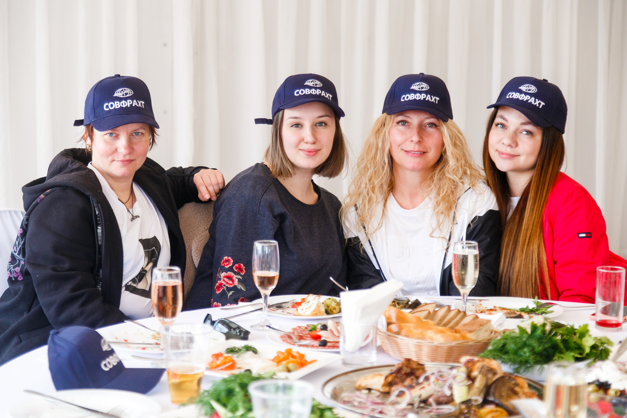 Фотосъемка корпоратива для компании Совфрахт. Репортажный фотограф Борис Геер