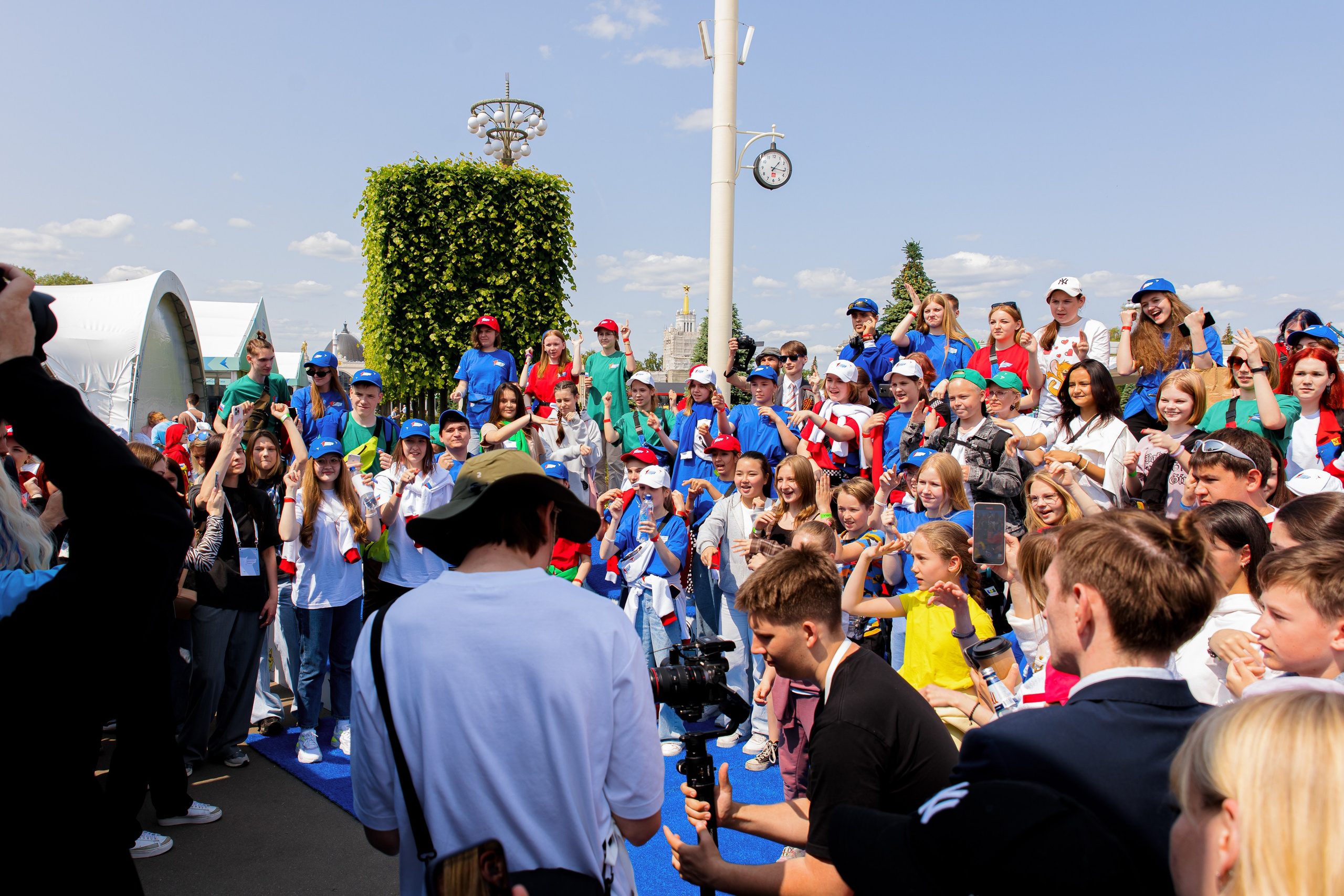 ВК Сферум | Фестиваль «Движение первых». Репортажный фотограф Семён Борисов | Москва