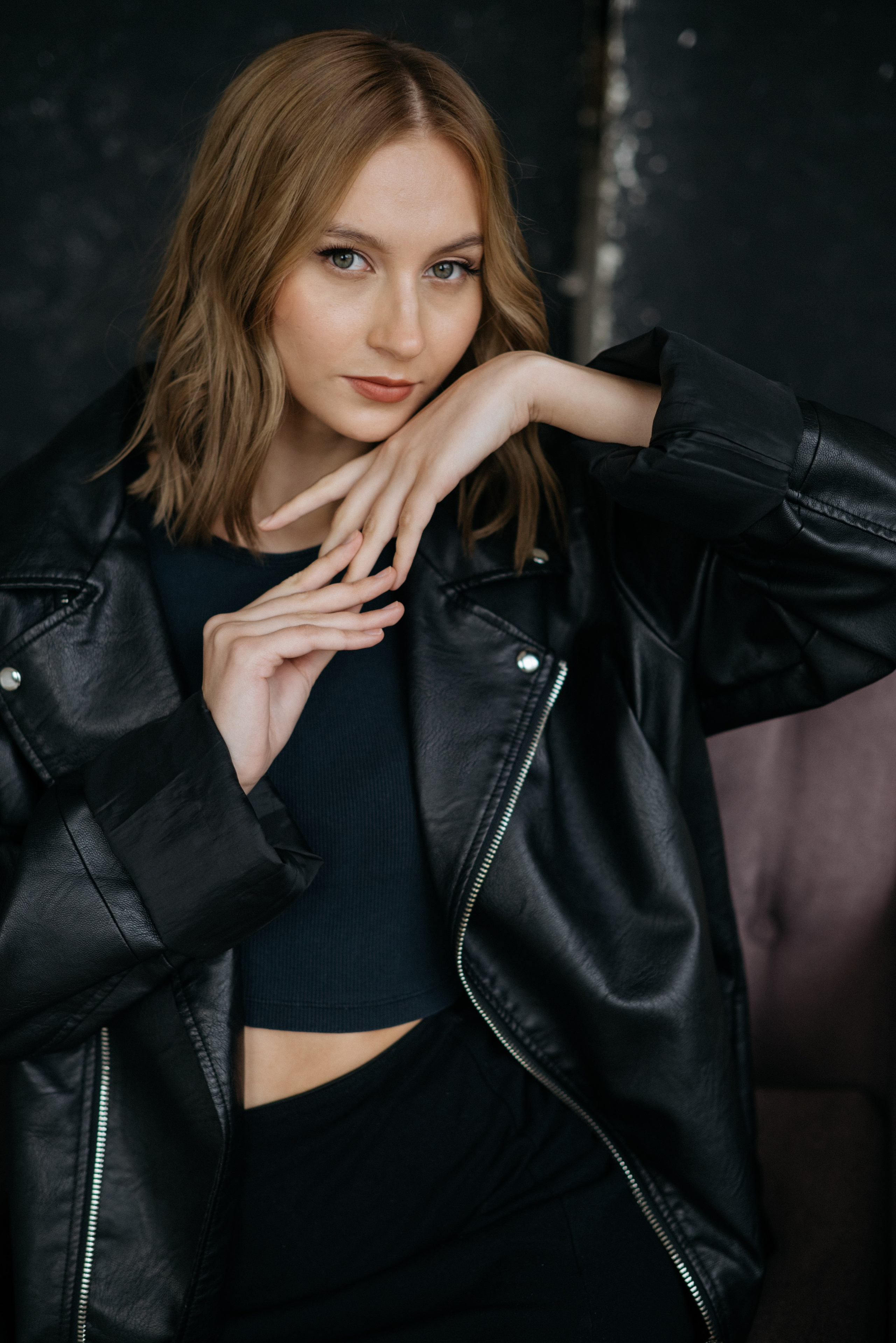 женский портрет, фотосессия, студийная фотосъемка