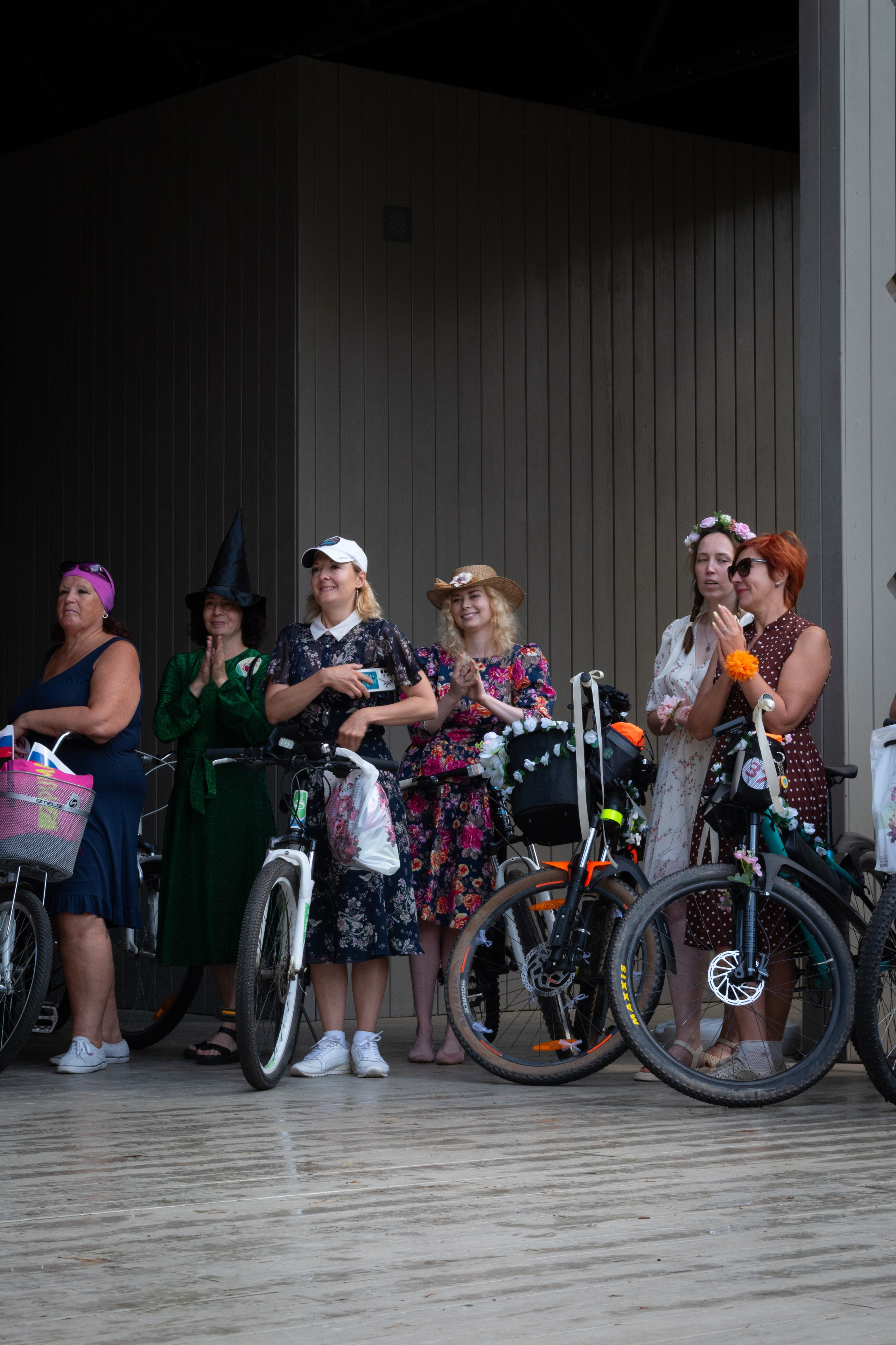 «Леди на велосипеде» — велопробег по г. Жуковскому 2025. Репортажный фотограф Сыбер Мартти