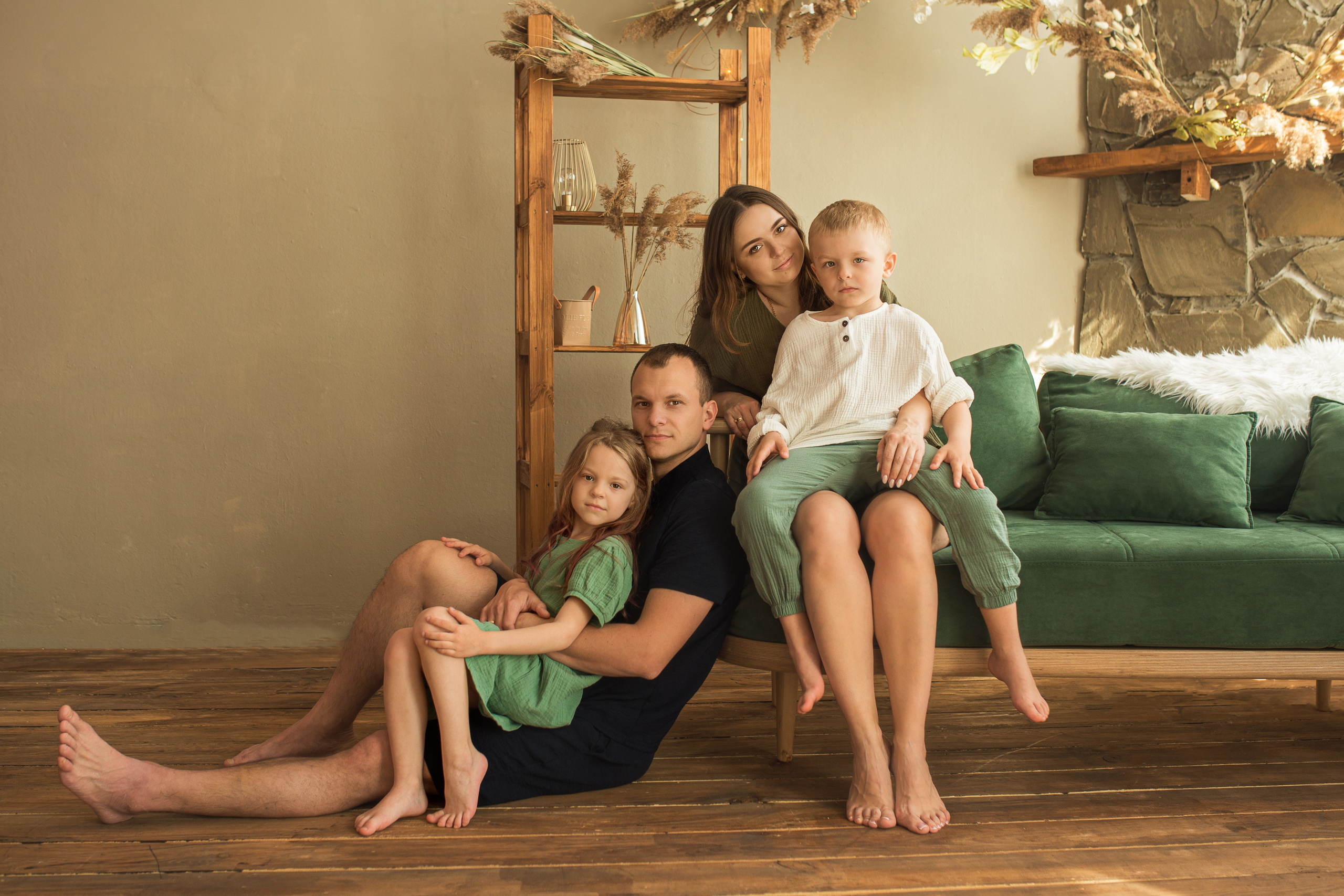 Павел, Светлана, Костя и Полина. Фотограф Таинств Крещения и Венчания в г. Курске