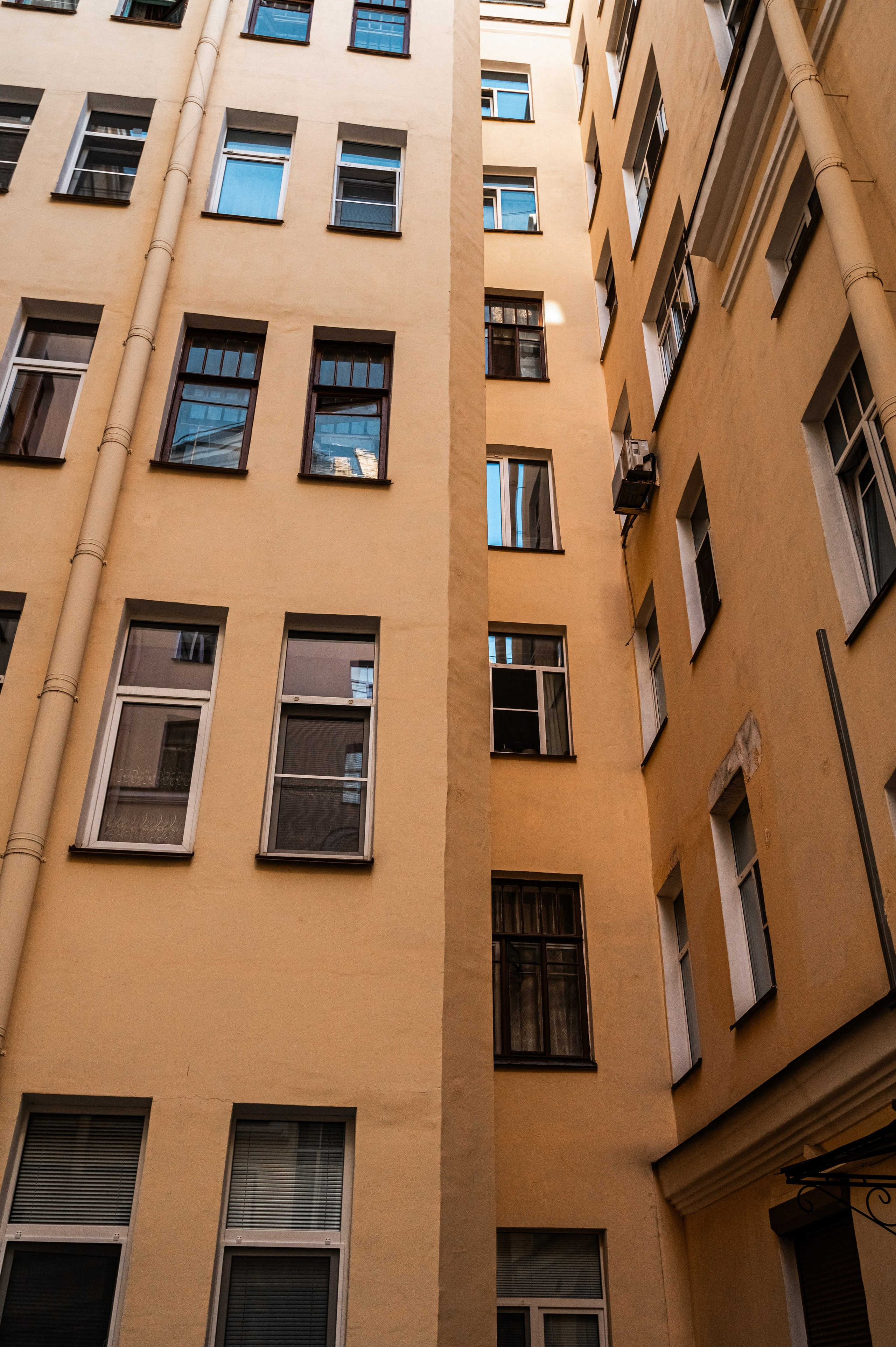 Жуковского, 57