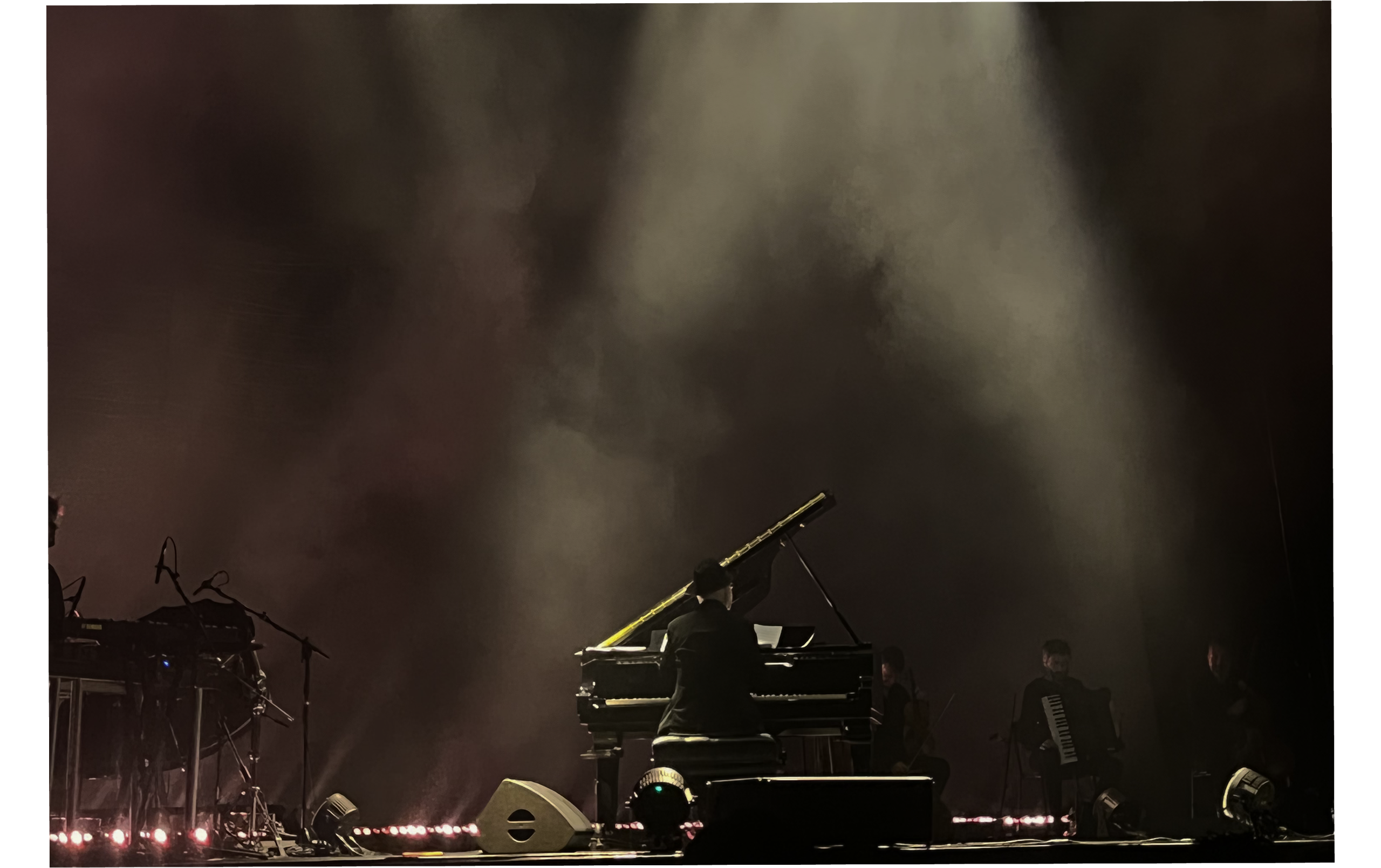 Организация мероприятий в Азии: концерты, вечеринки, бизнес-ужины, конференции. Аренда сценического оборудования, светодиодных экранов. CREATIVE SHELL АЗИЯ