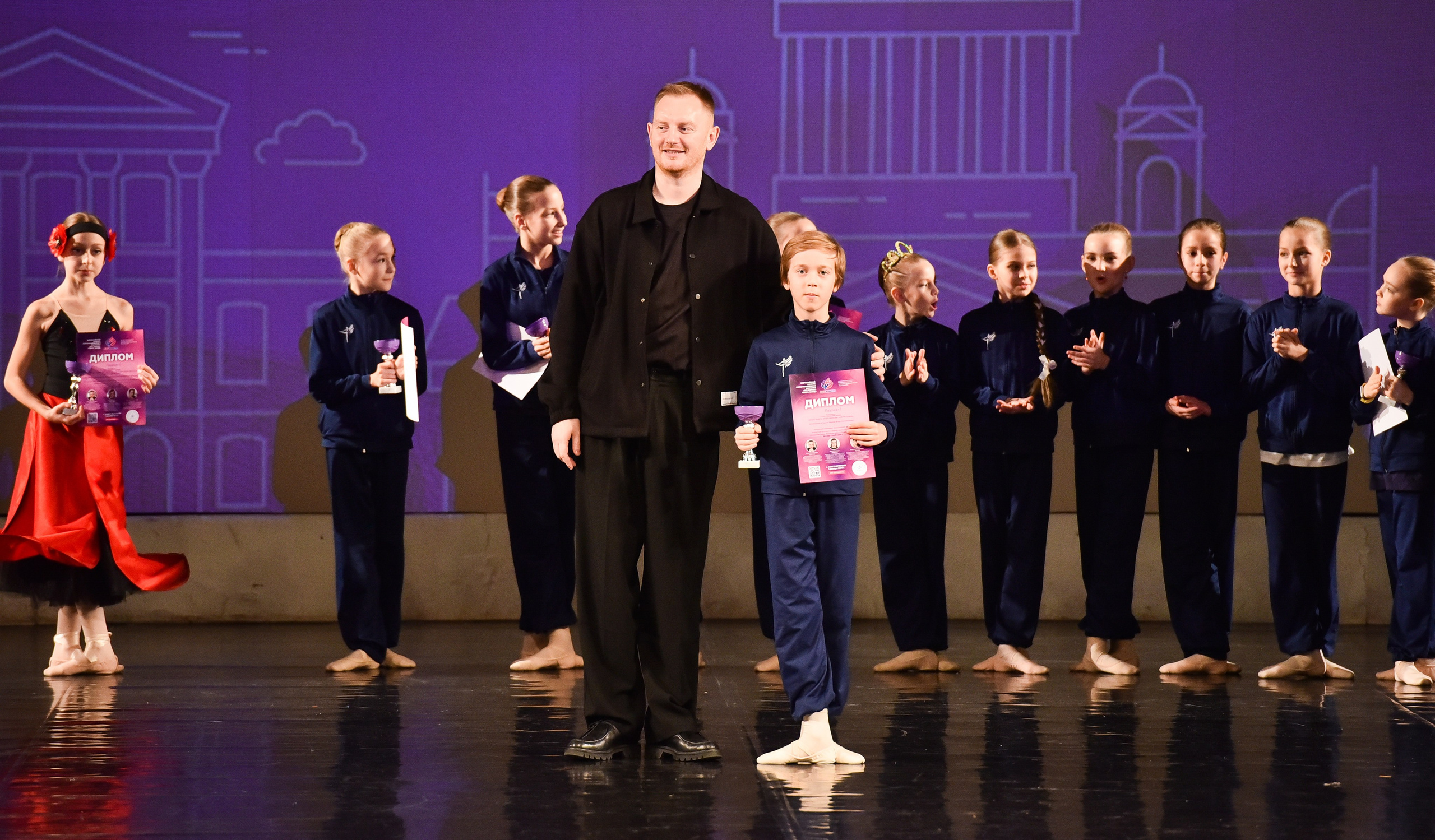 01.12.2024 Фестиваль хореографического искусства «АРТ-КОМПАС. СЕВЕРО-ЗАПАД» г. Спб. Медиастудия Фото Концепт