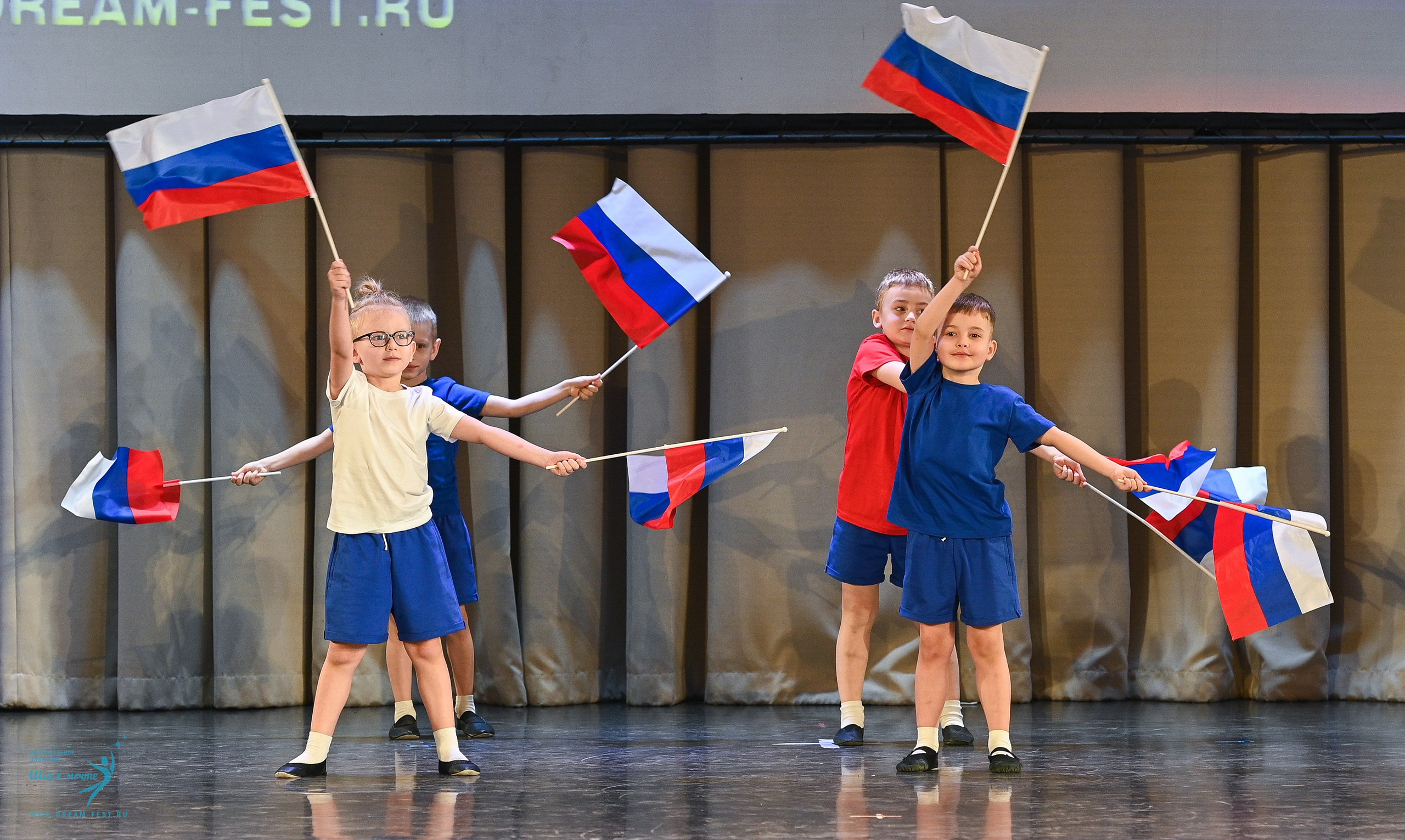 26.04.2025 Фестивальное движение «Шаг к мечте» г. Санкт-Петербург. Медиастудия Фото Концепт