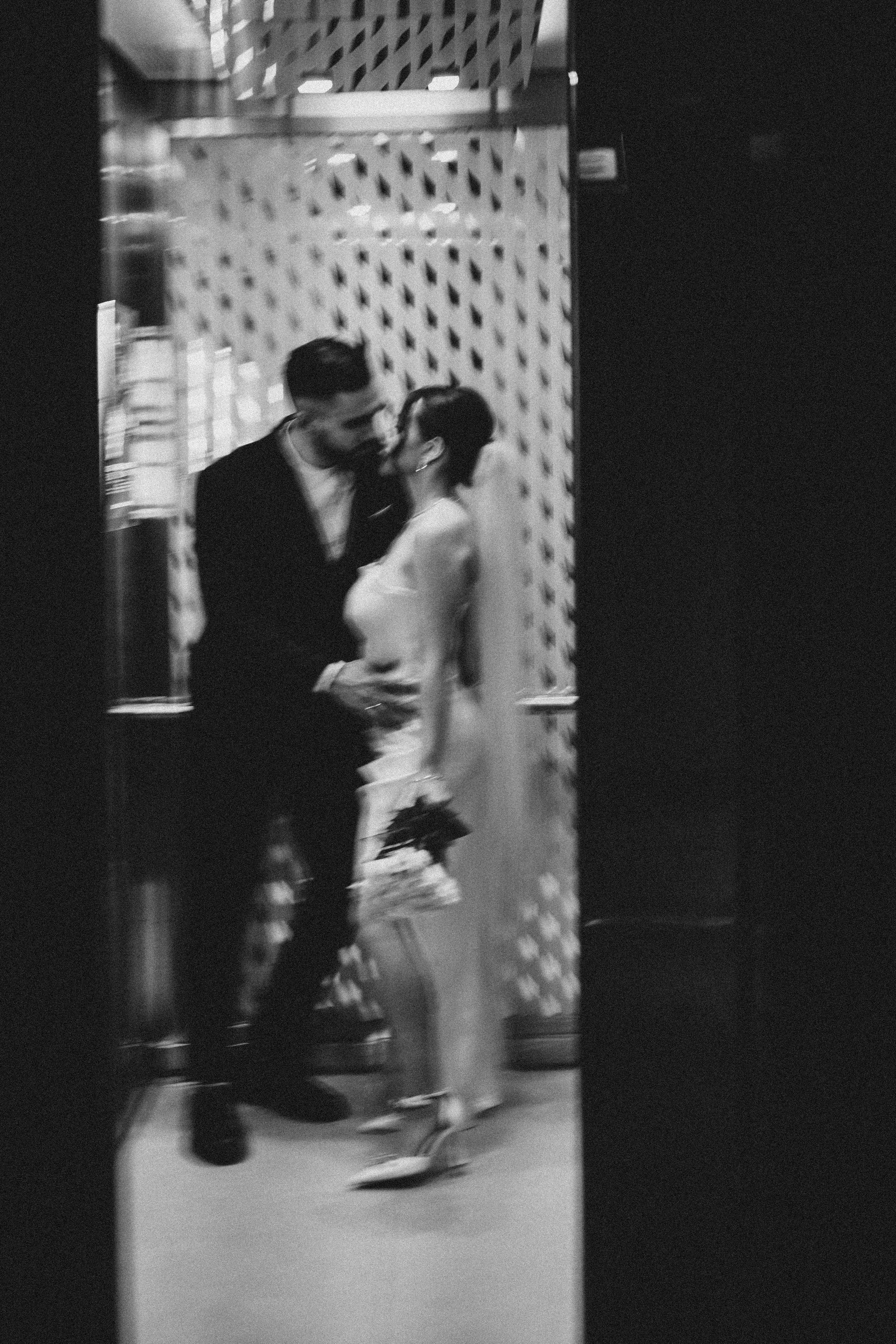 СВАДЕБНАЯ СЬЕМКА СБОРОВ ЖЕНИХА И НЕВЕСТЫ В ОТЕЛЕ И ТАКЖЕ ФОТОСЕССИИЯ В ОТЕЛЕЕ МЕГАПОЛИС БРЯНСК. Профессиональный фотограф, Санкт-Петербург — Виктория Богомолова