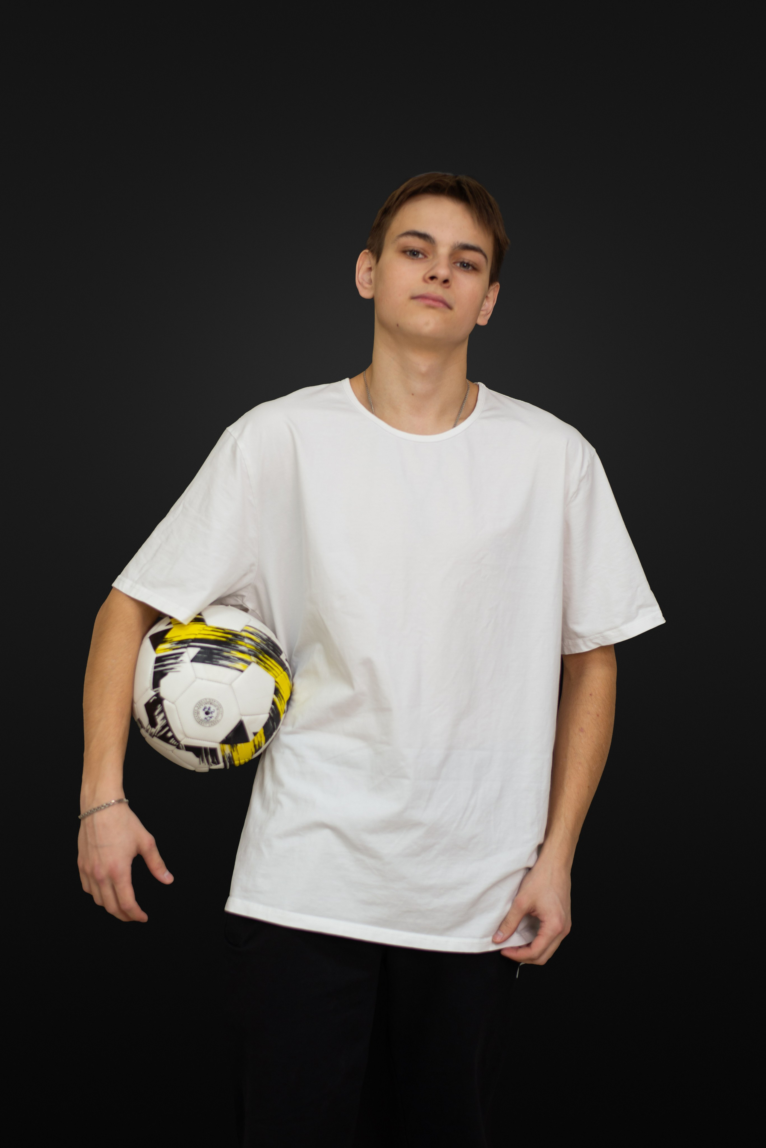 Выпускные альбомы 9-11 класс. Фотограф в Новомичуринске Наталья Малиновская