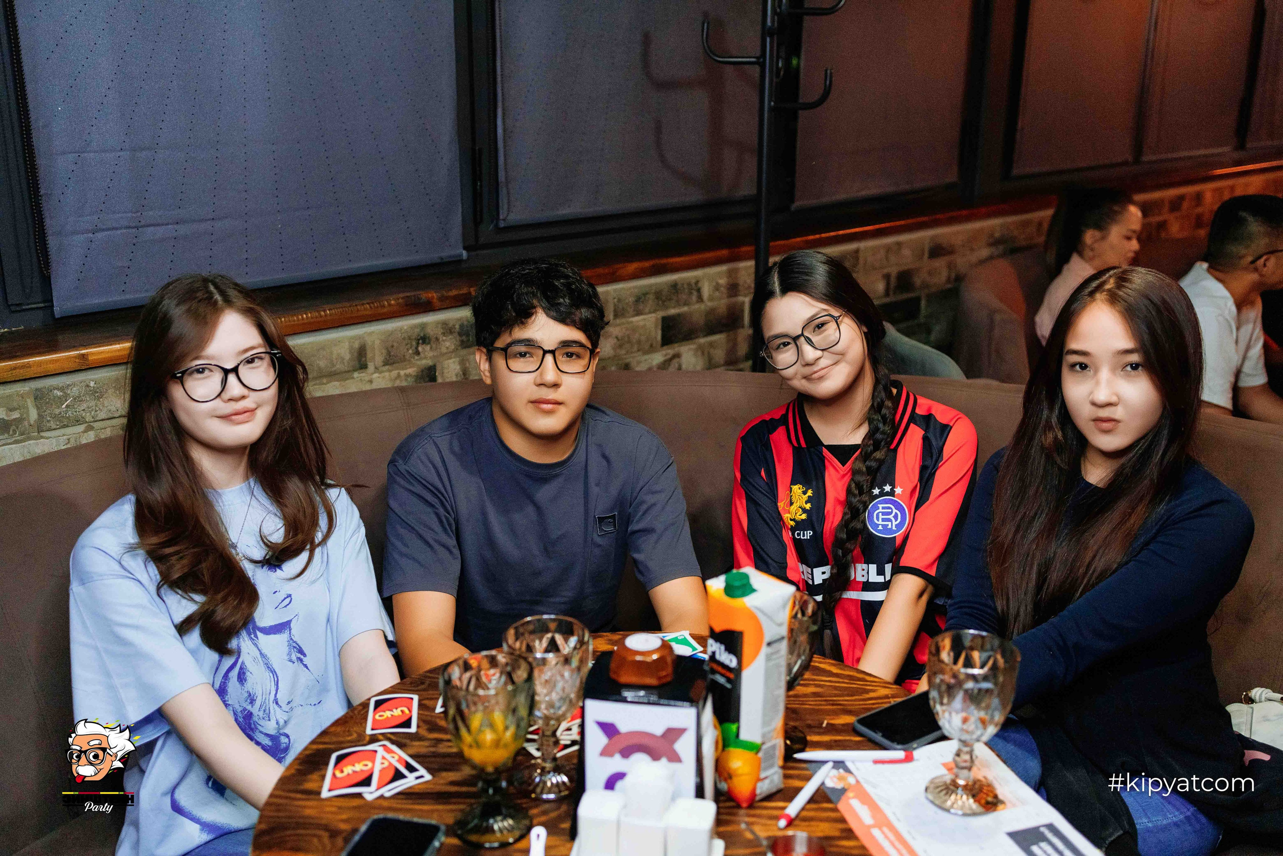 Эйнштейн Party