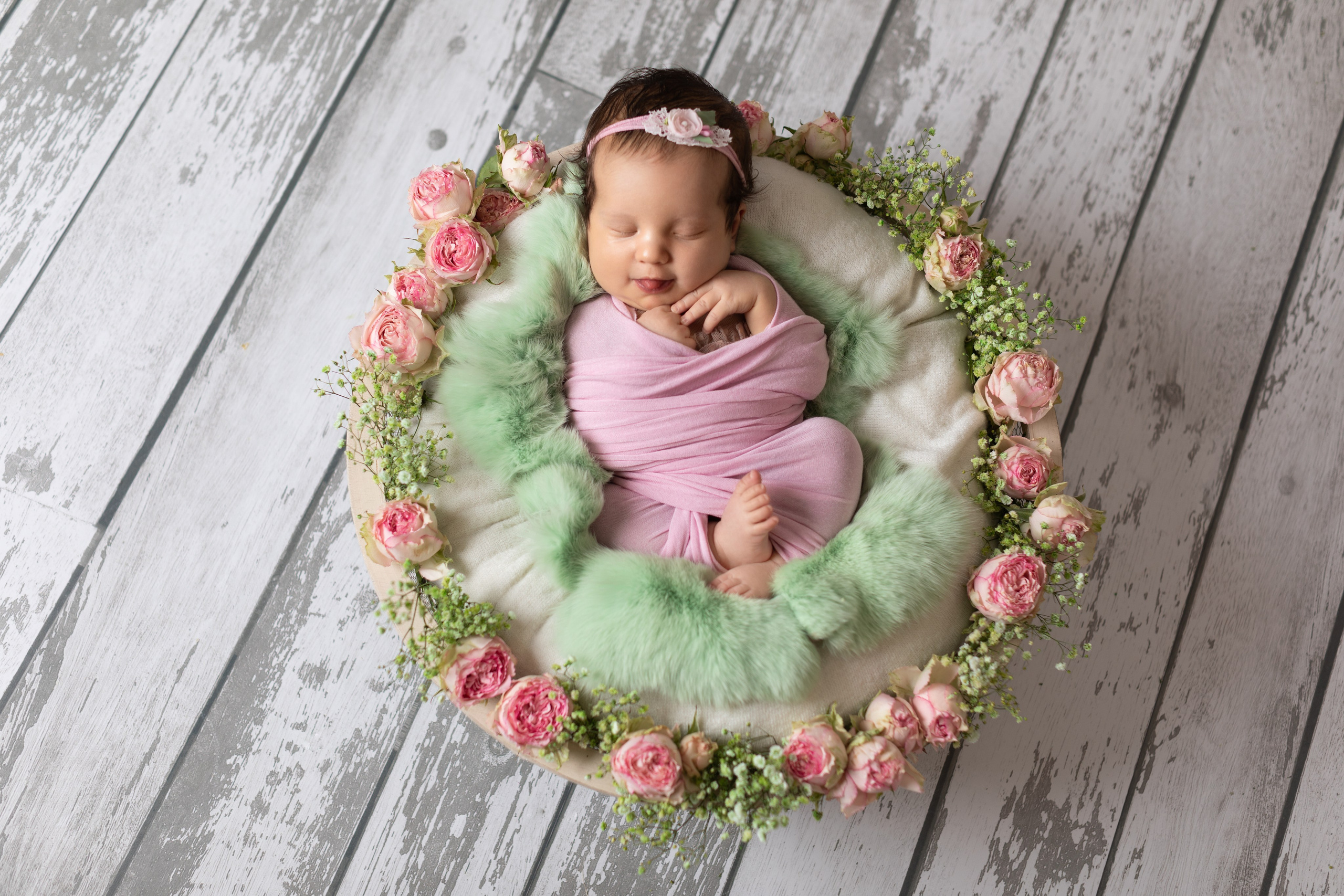 PH @bestmoments_newborn. Retoucher Aleksmokh