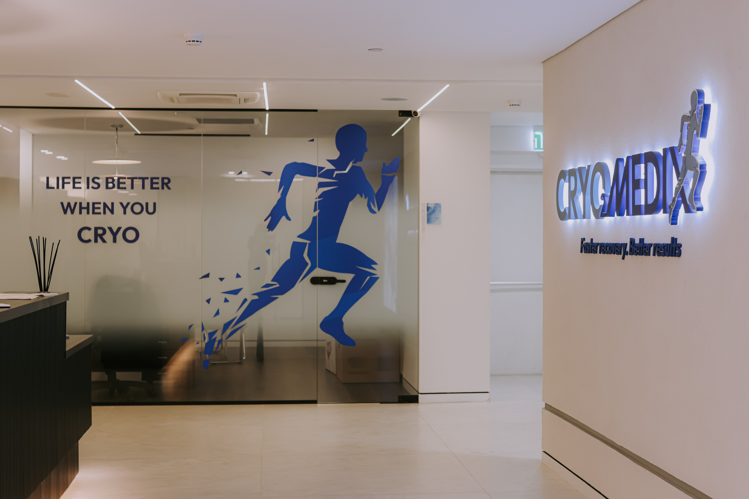 CRYOMEDIX / Emilia Digital. Photographer in Israel Alice Milchin