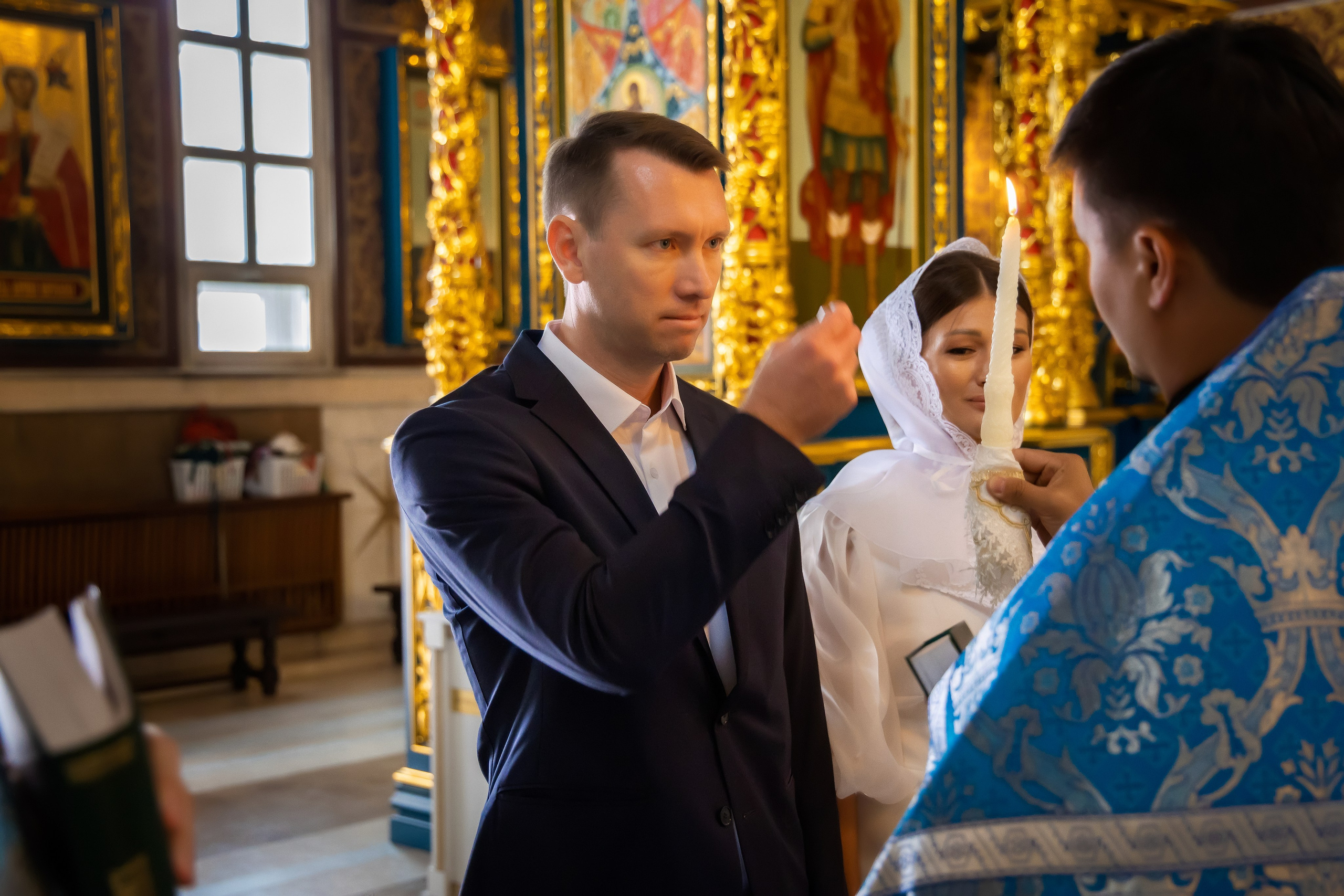В Храме. Семейный и Свадебный фотограф в Астане Александр Астапов