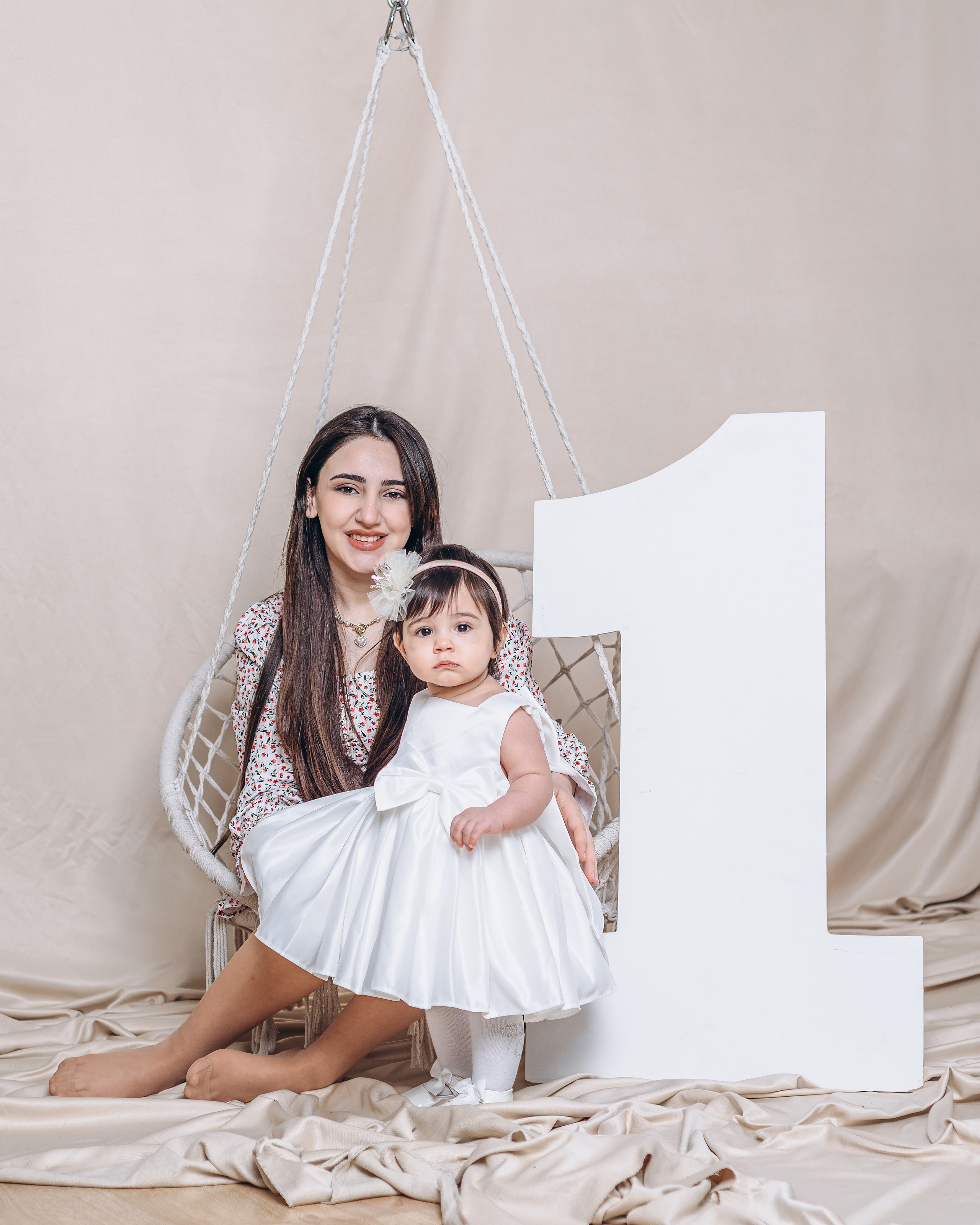 Мирослава. MILATE — выпускные альбомы, фотосессии и видео в Москве