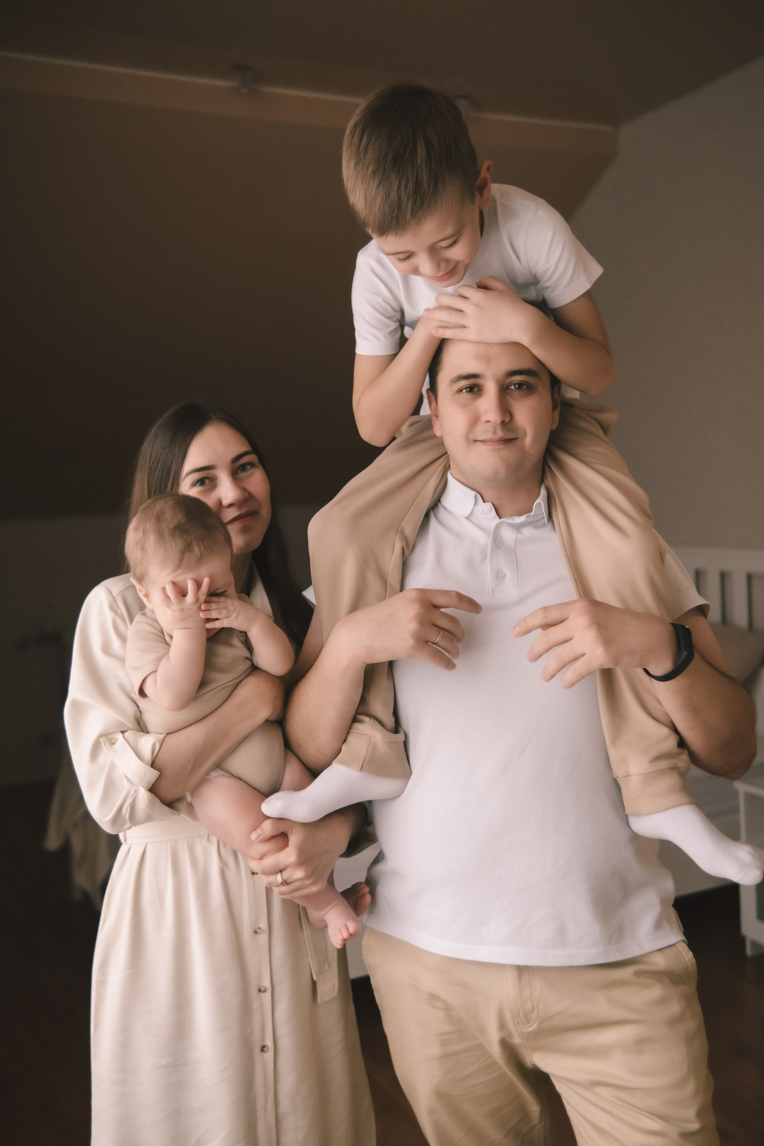 Дома у Юлии. Семейный фотограф Уфа Головченко Анастасия