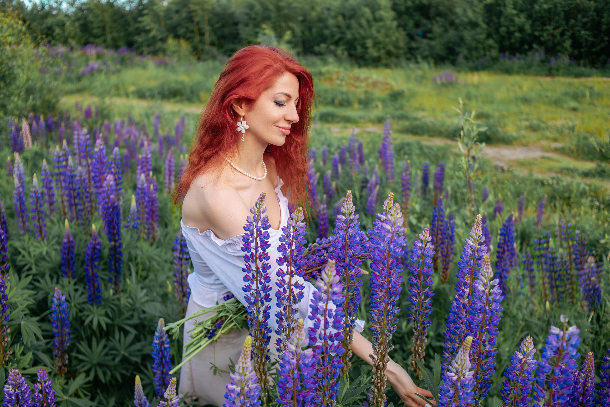Фотосессия женский портрет с люпинами. Фотограф в Санкт-Петербурге, Анна Скворцова