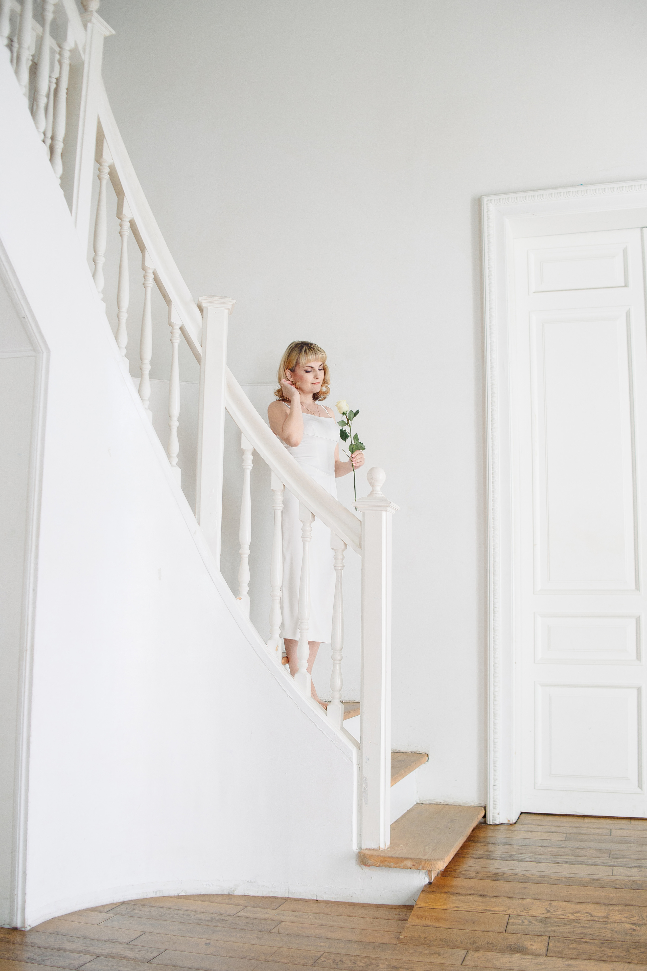 Женская фотосессия в фотостудии на балконе. Фотограф в Санкт-Петербурге, Анна Скворцова