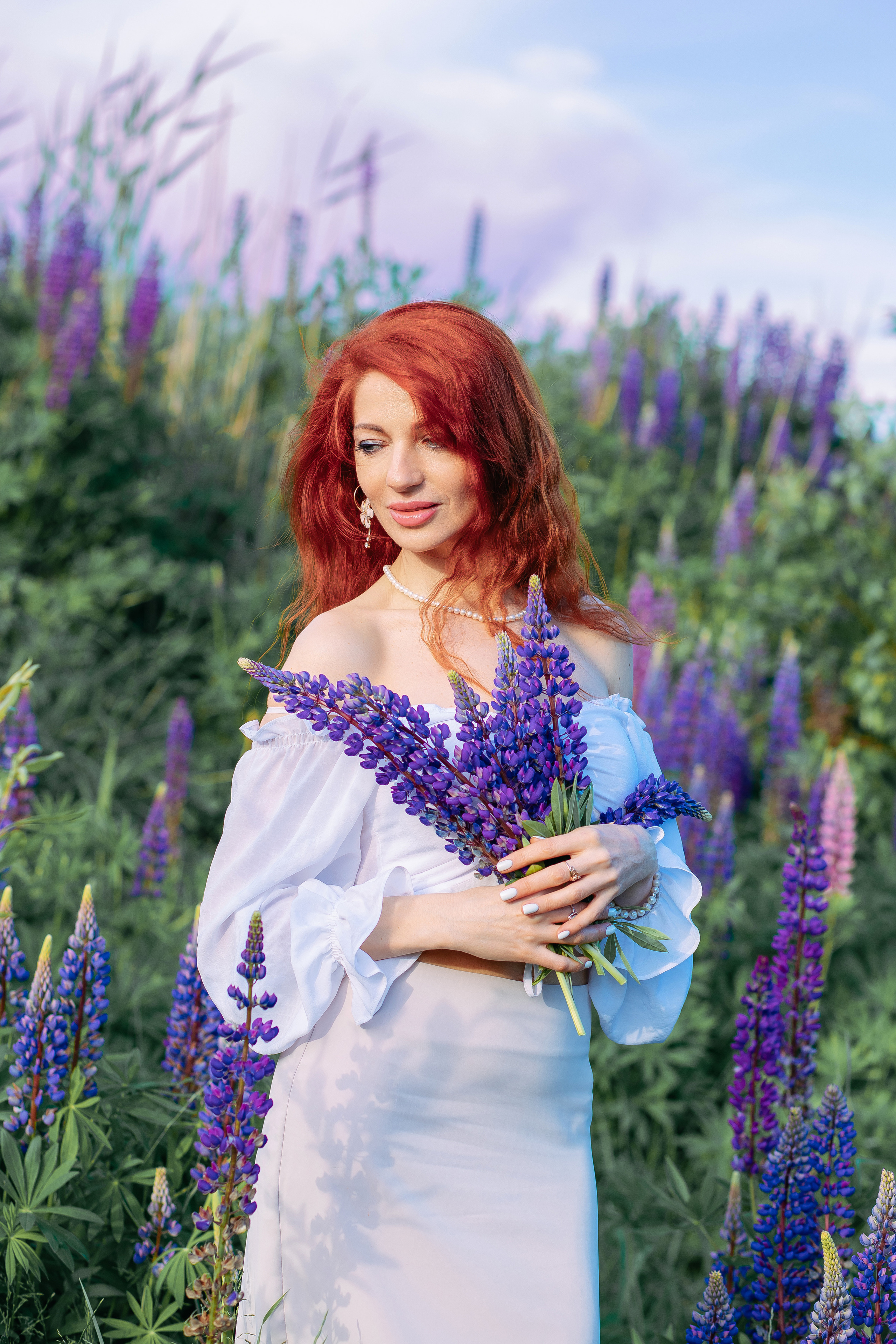 Фотосессия женский портрет с люпинами. Фотограф в Санкт-Петербурге, Анна Скворцова
