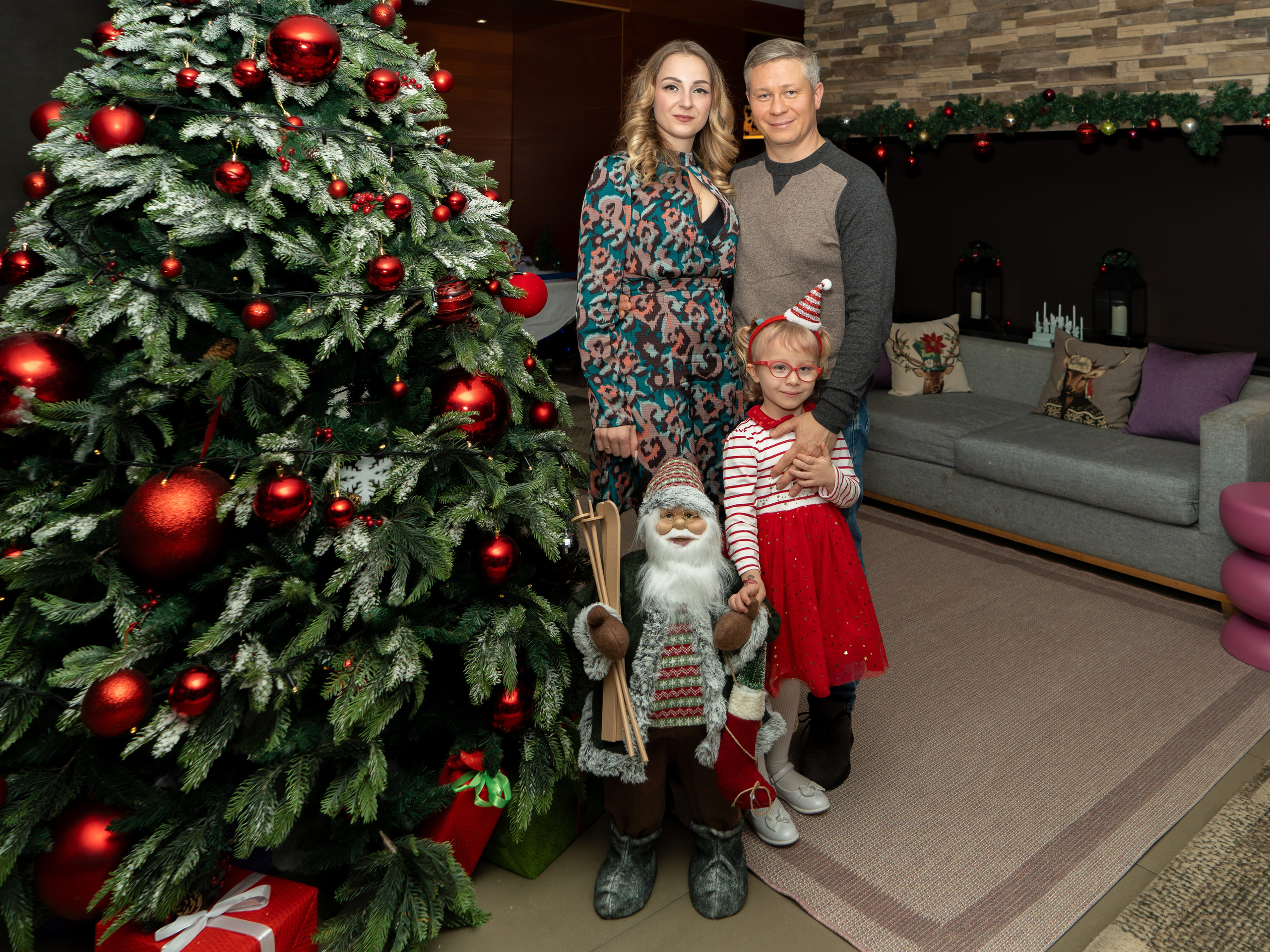 Новый год 2024 в ресторане Эрбелия. Репортажный фотограф в Красной Поляне и Сочи Павлюченко Екатерина