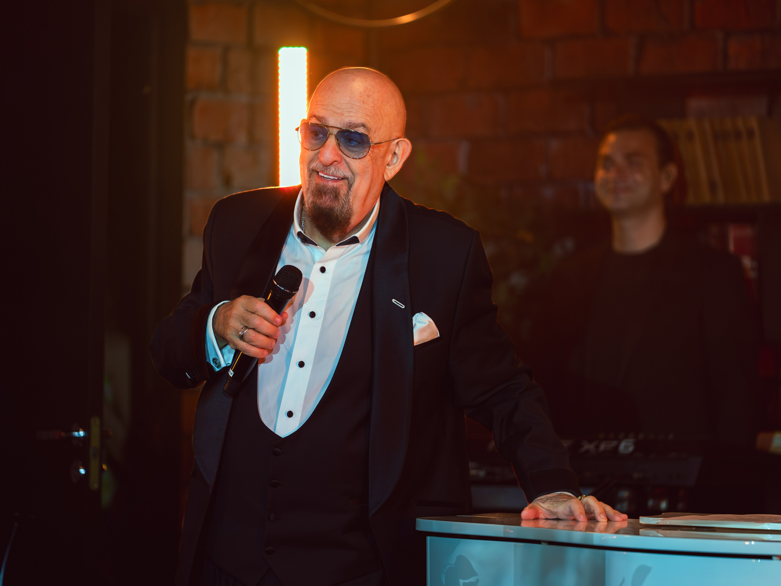 Концерт Михаила Шуфутинского на частном мероприятии. Репортажный фотограф в Красной Поляне и Сочи Павлюченко Екатерина