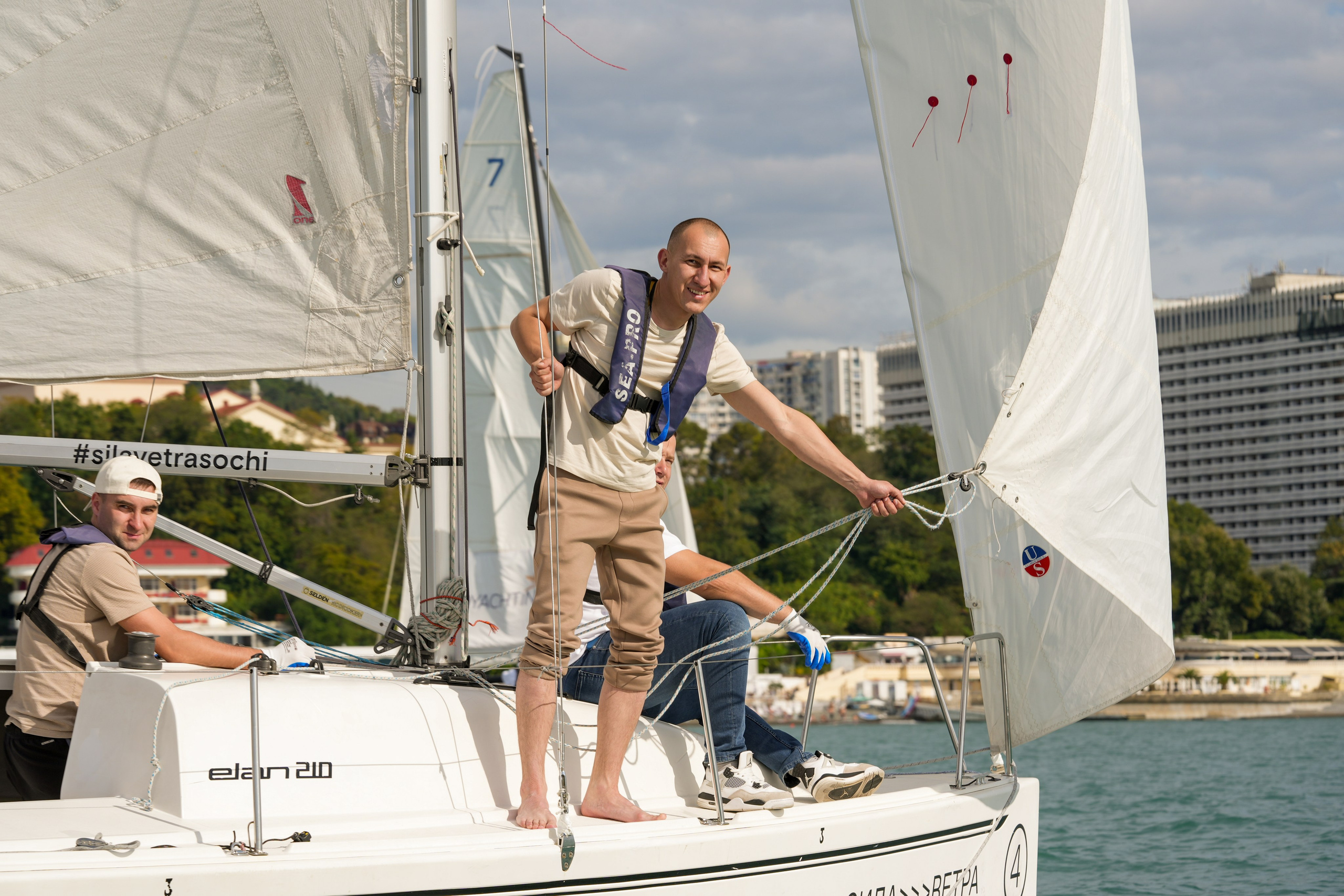 Яхтенная регата для компании Агрегатка. Репортажный фотограф в Красной Поляне и Сочи Павлюченко Екатерина