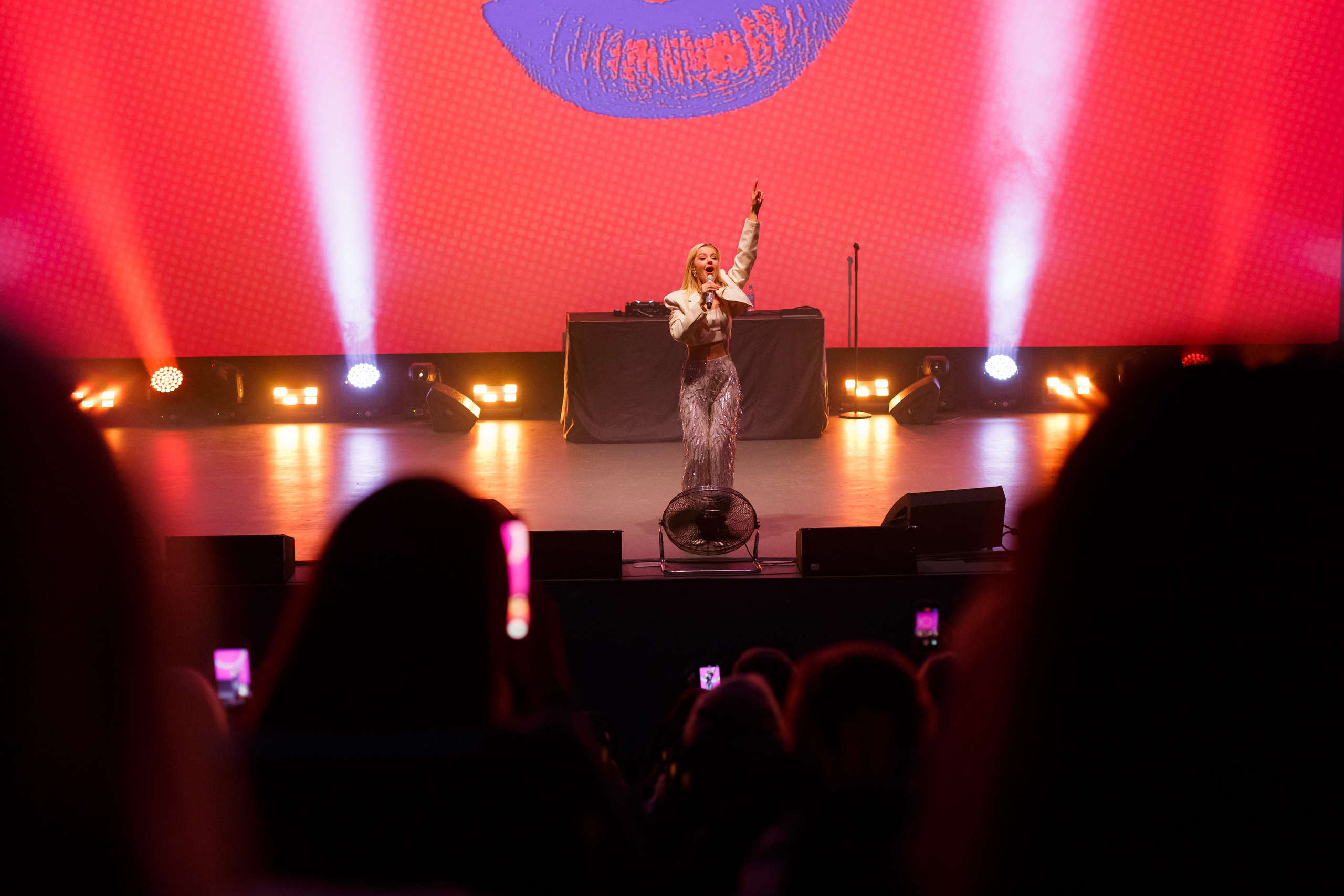 Концерт» Звёзды Русского Радио». Фотограф в Воронеже Иван Самодуров