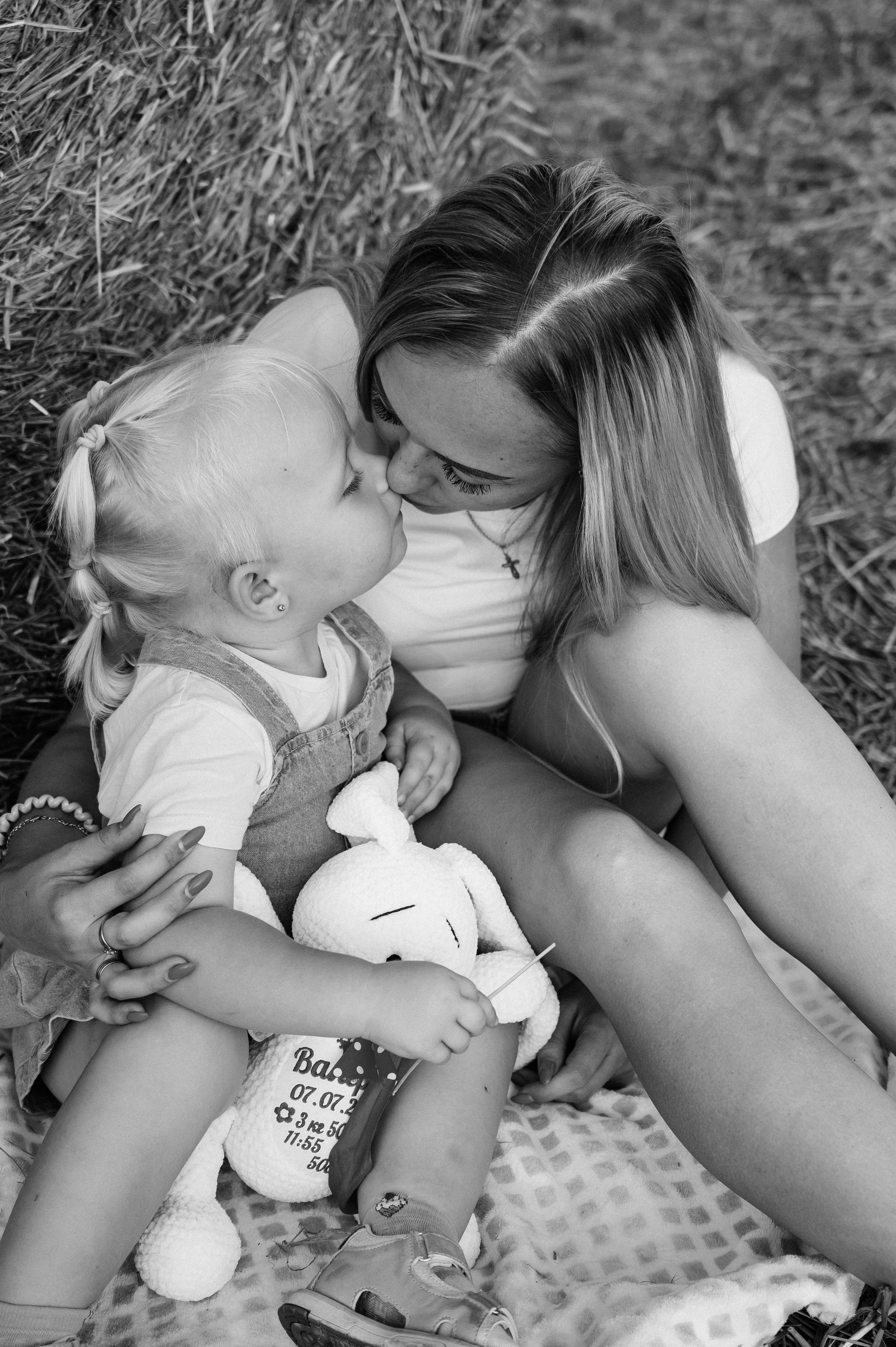 Алина и Лера. Фотограф Мария Строгонова