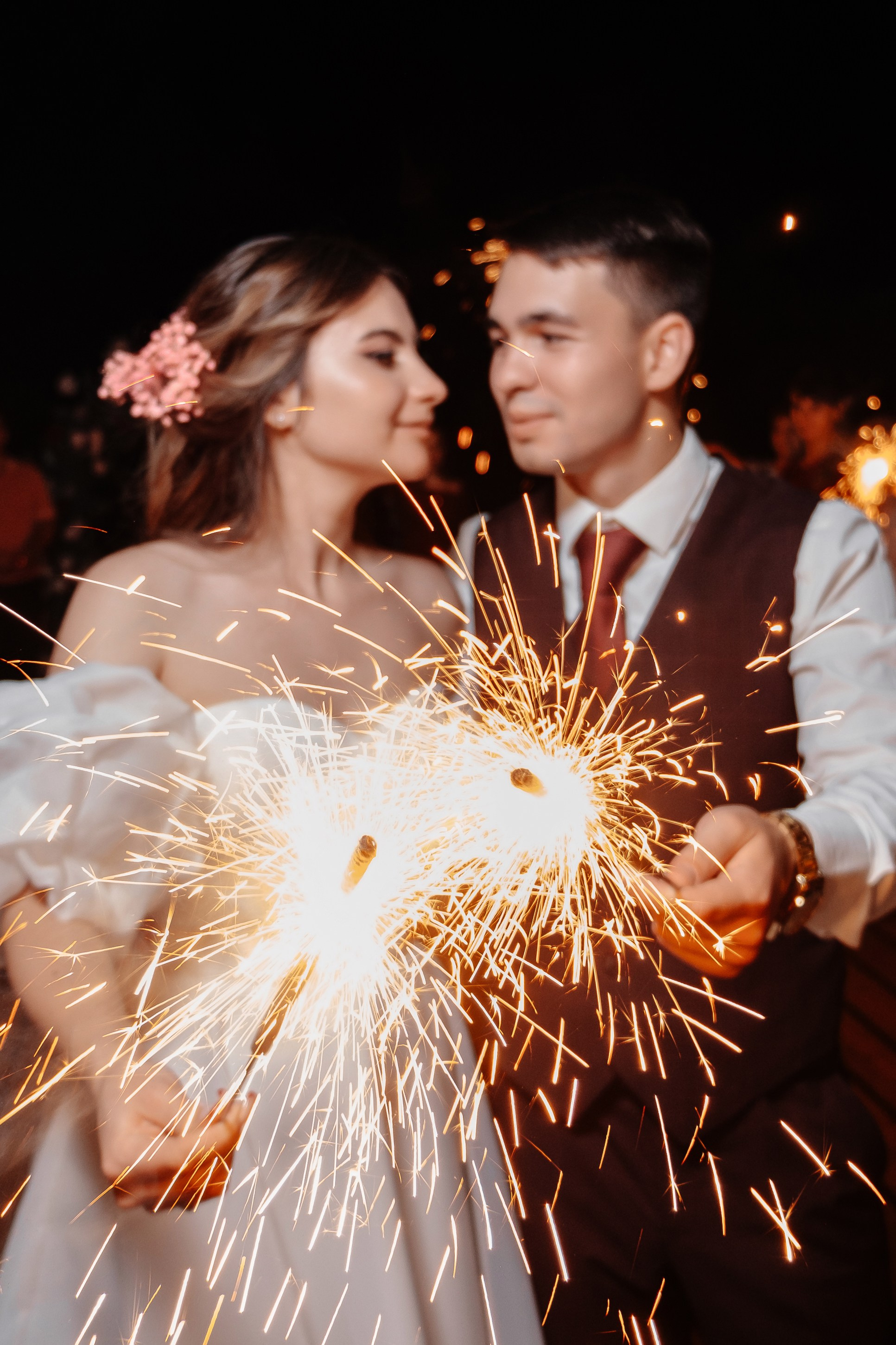 Elegance in Every Frame: Wedding Day Memories